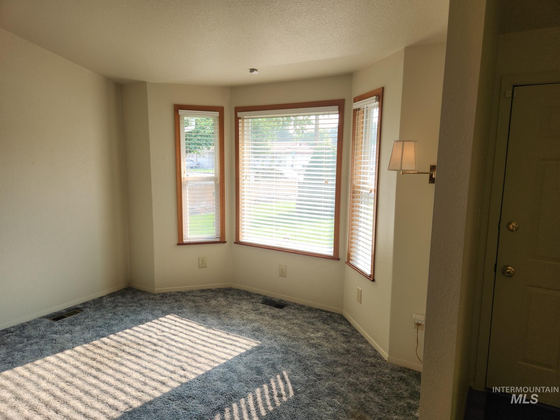2061 N Todd Way, Meridian, Idaho 83646, 3 Bedrooms, 1 Bathroom, Residential For Sale, Price $394,900, 98997332