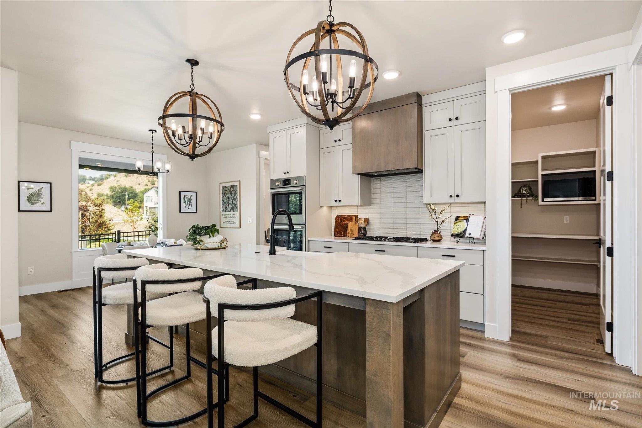 2543 S Via Privada Ln, Boise, Idaho 83716, 3 Bedrooms, 2.5 Bathrooms, Residential For Sale, Price $787,300,MLS 98997335