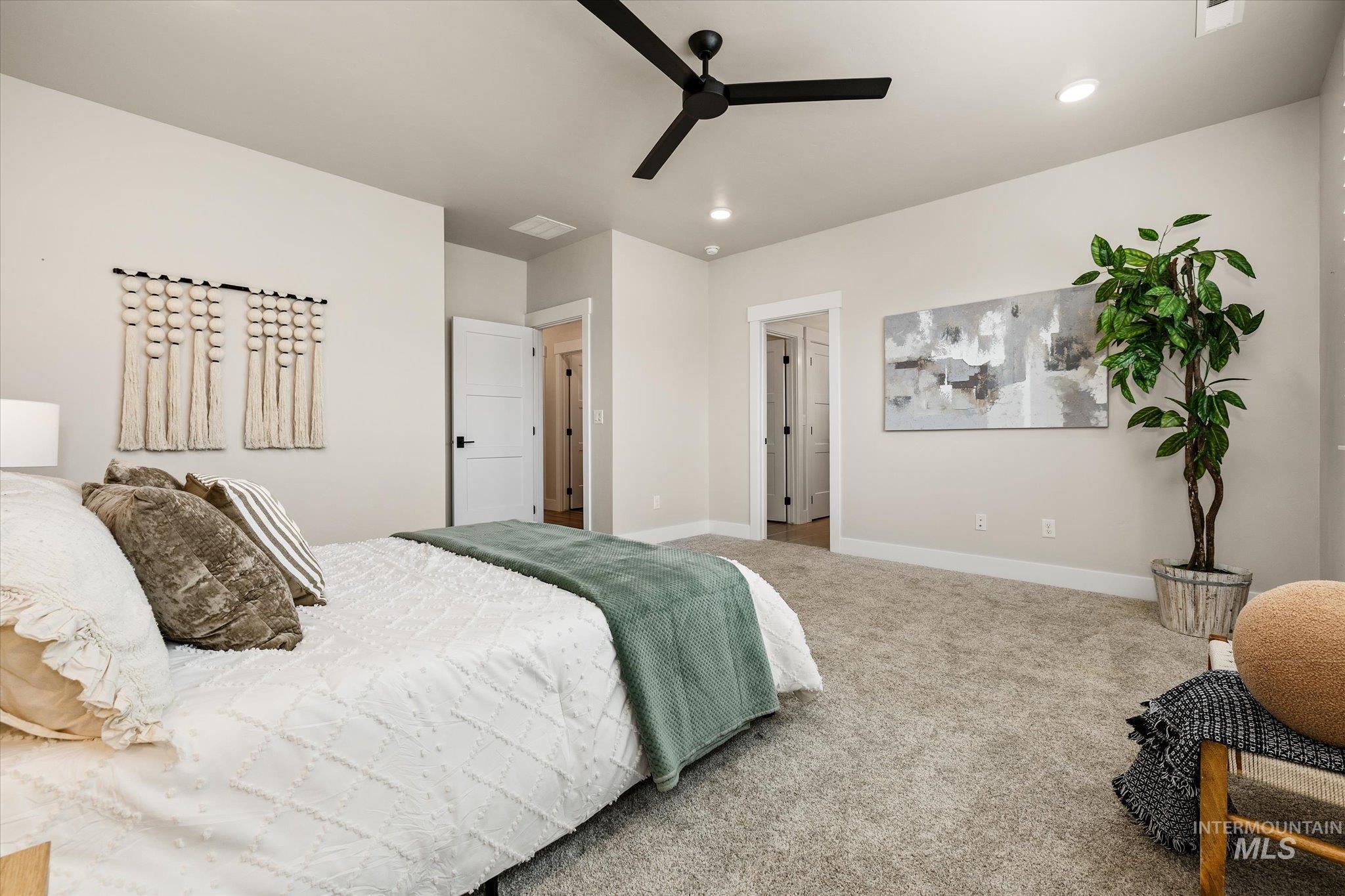 2543 S Via Privada Ln, Boise, Idaho 83716, 3 Bedrooms, 2.5 Bathrooms, Residential For Sale, Price $787,300,MLS 98997335