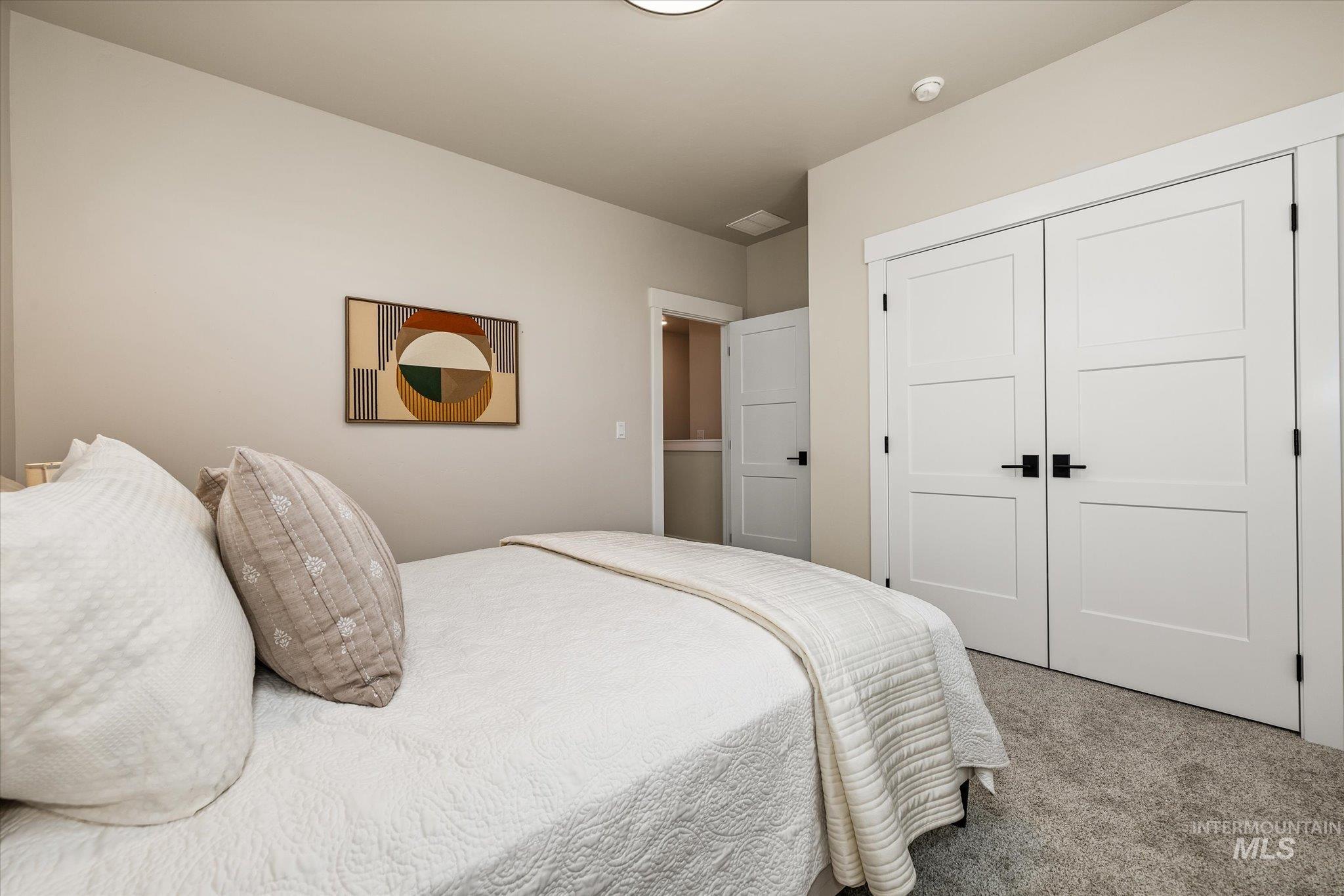 2543 S Via Privada Ln, Boise, Idaho 83716, 3 Bedrooms, 2.5 Bathrooms, Residential For Sale, Price $787,300,MLS 98997335