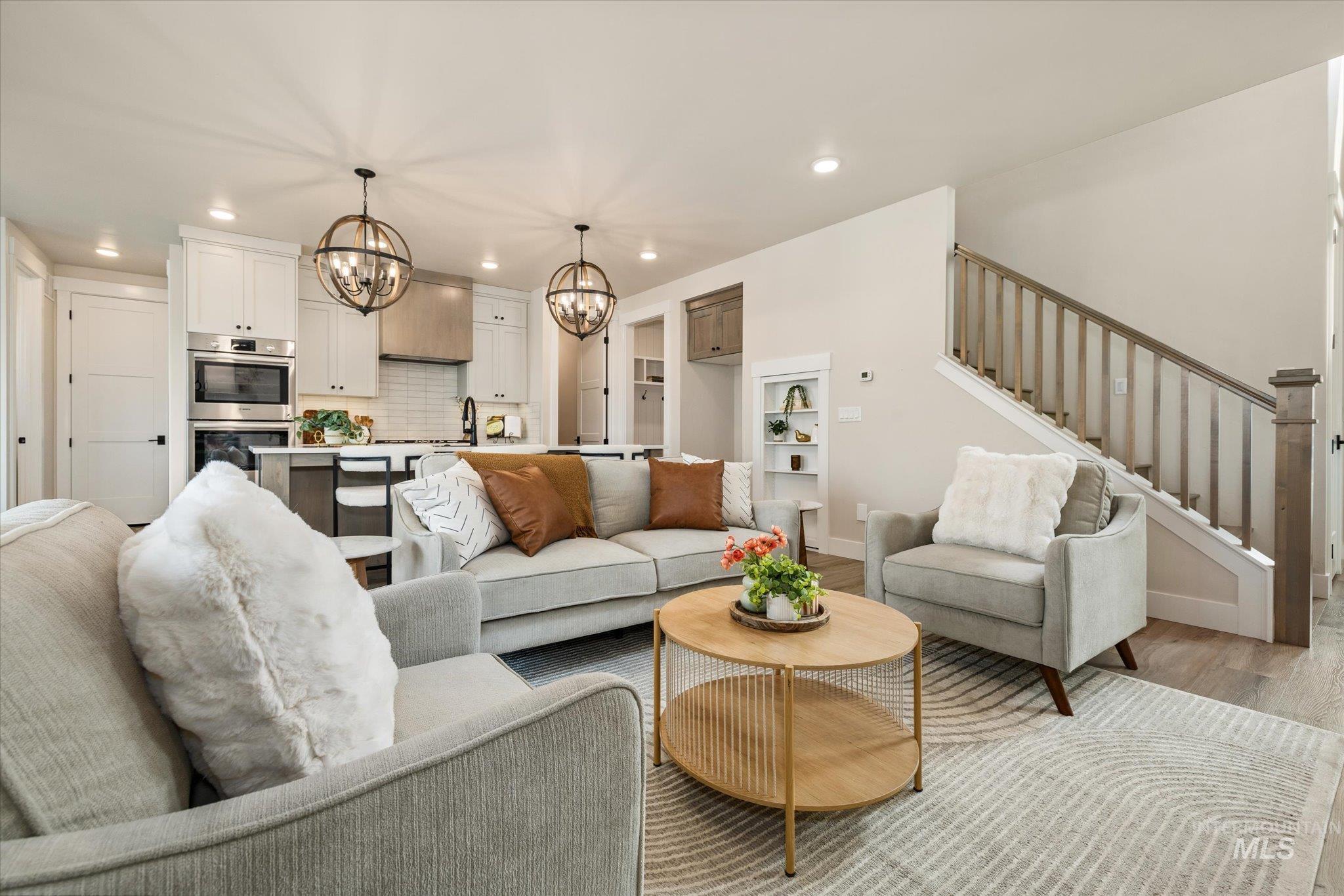 2543 S Via Privada Ln, Boise, Idaho 83716, 3 Bedrooms, 2.5 Bathrooms, Residential For Sale, Price $787,300,MLS 98997335
