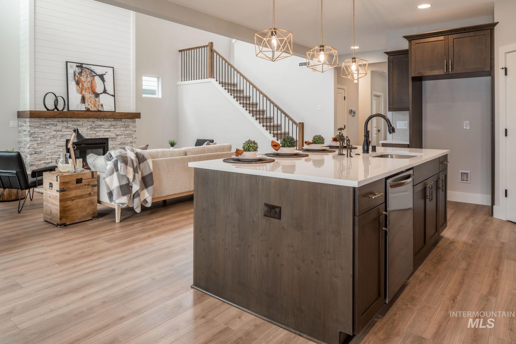 6156 N Arctic Fox, Meridian, Idaho 83646, 4 Bedrooms, 3 Bathrooms, Residential For Sale, Price $707,000, 98997342
