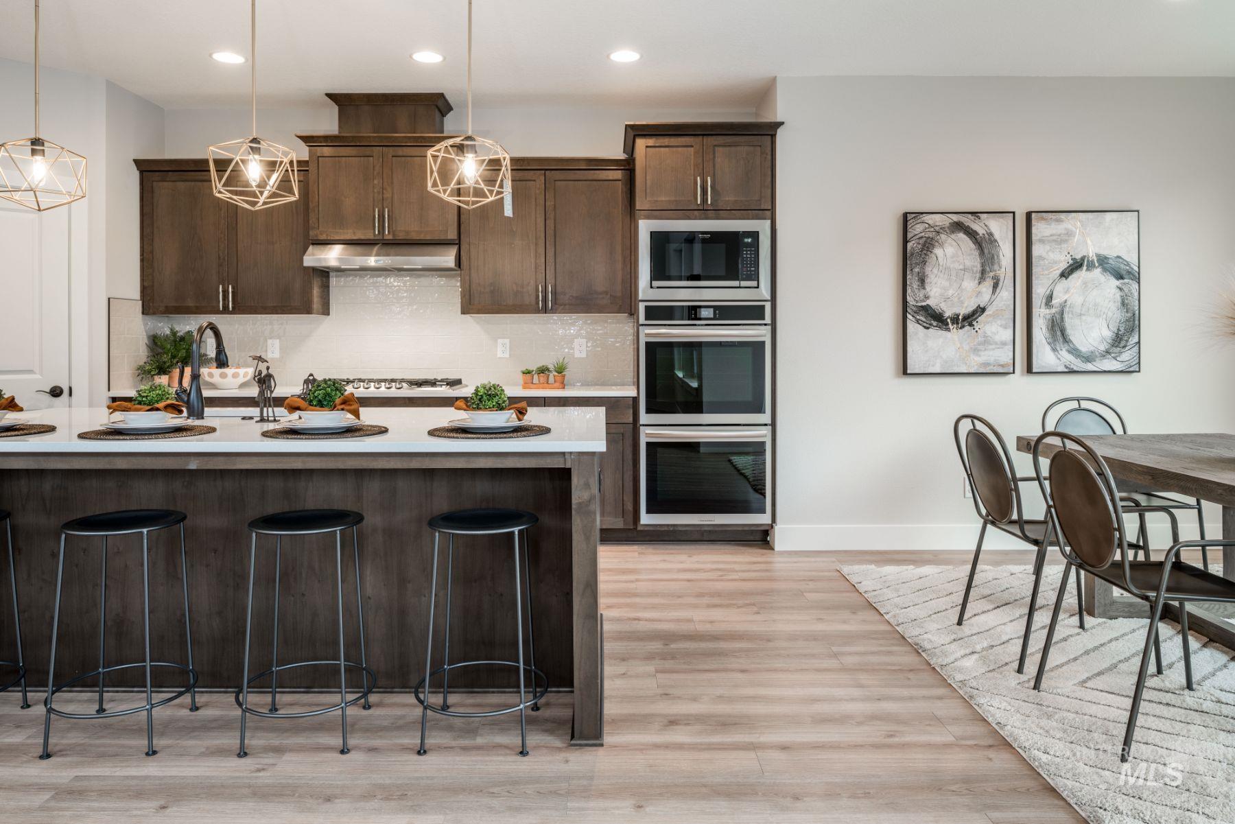 6156 N Arctic Fox, Meridian, Idaho 83646, 4 Bedrooms, 3 Bathrooms, Residential For Sale, Price $707,000, 98997342