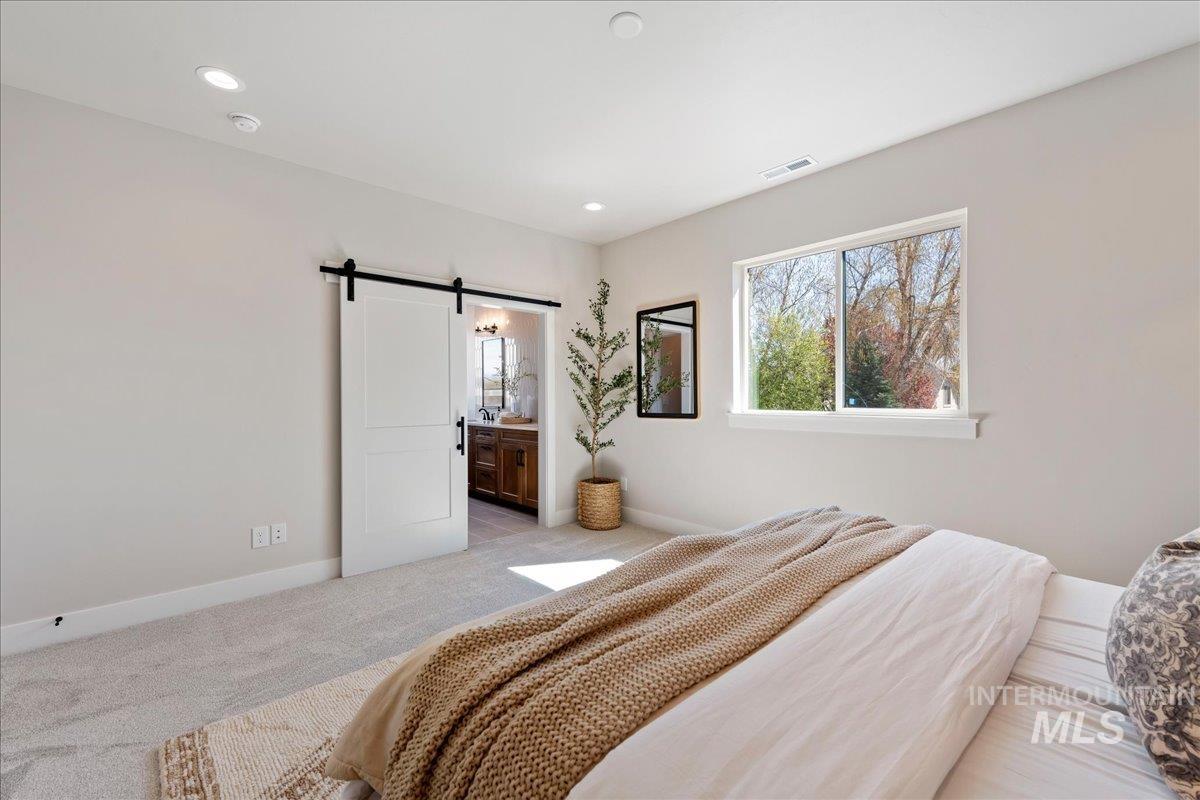 6048 W Malbar St., Meridian, Idaho 83646, 4 Bedrooms, 3.5 Bathrooms, Residential For Sale, Price $760,000, 98997343