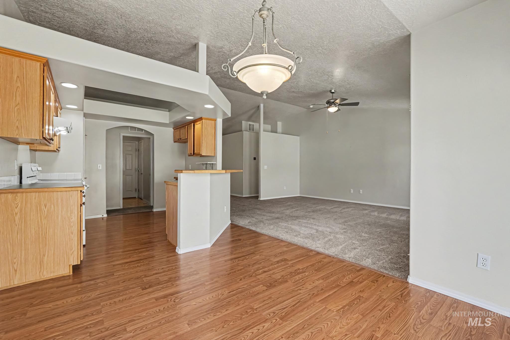 11938 Emerson St, Caldwell, Idaho 83605, 3 Bedrooms, 2 Bathrooms, Residential For Sale, Price $379,000,MLS 98997344