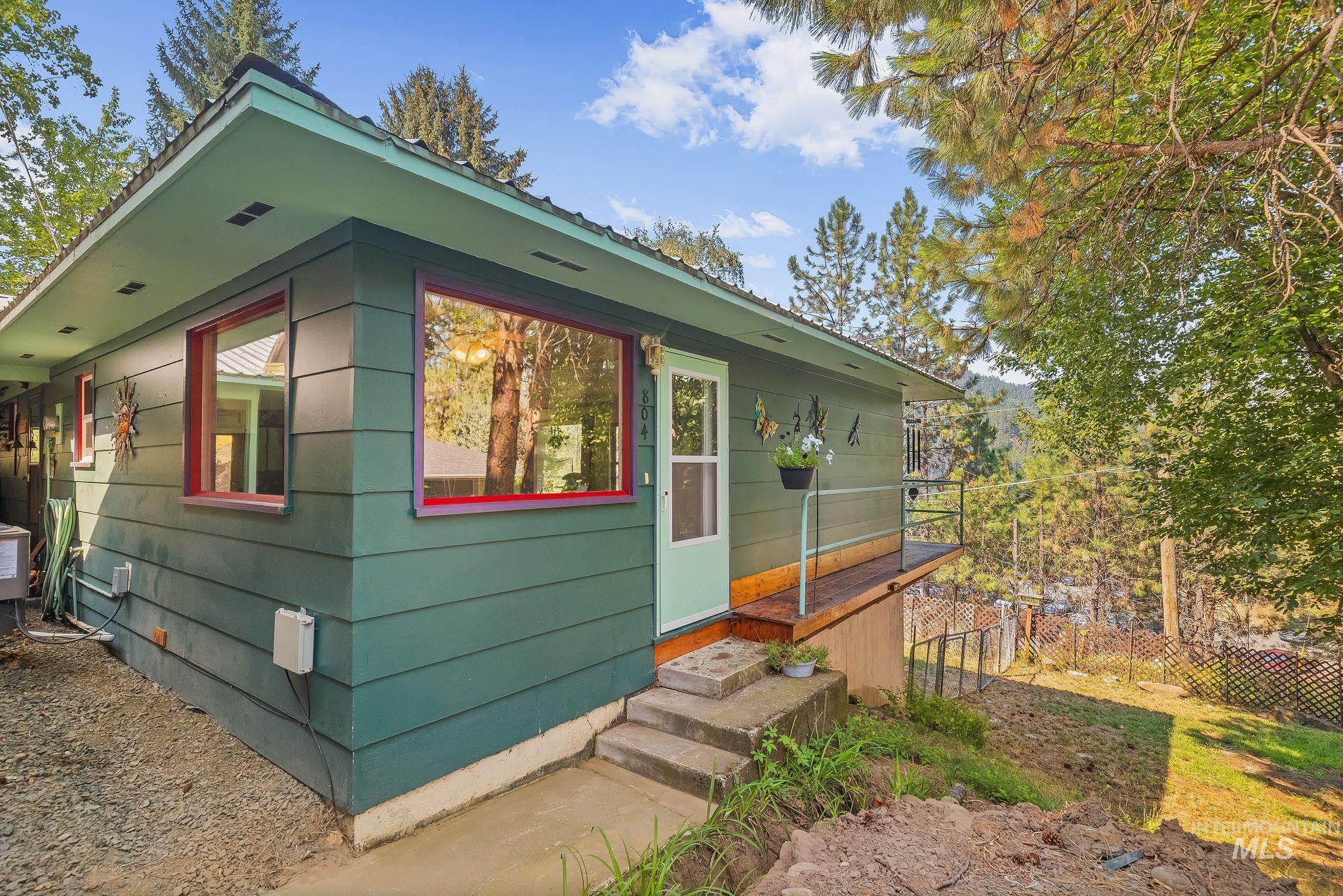 804 Pine Drive Heights, Orofino, Idaho 83544, 4 Bedrooms, 2 Bathrooms, Residential For Sale, Price $349,000,MLS 98997346