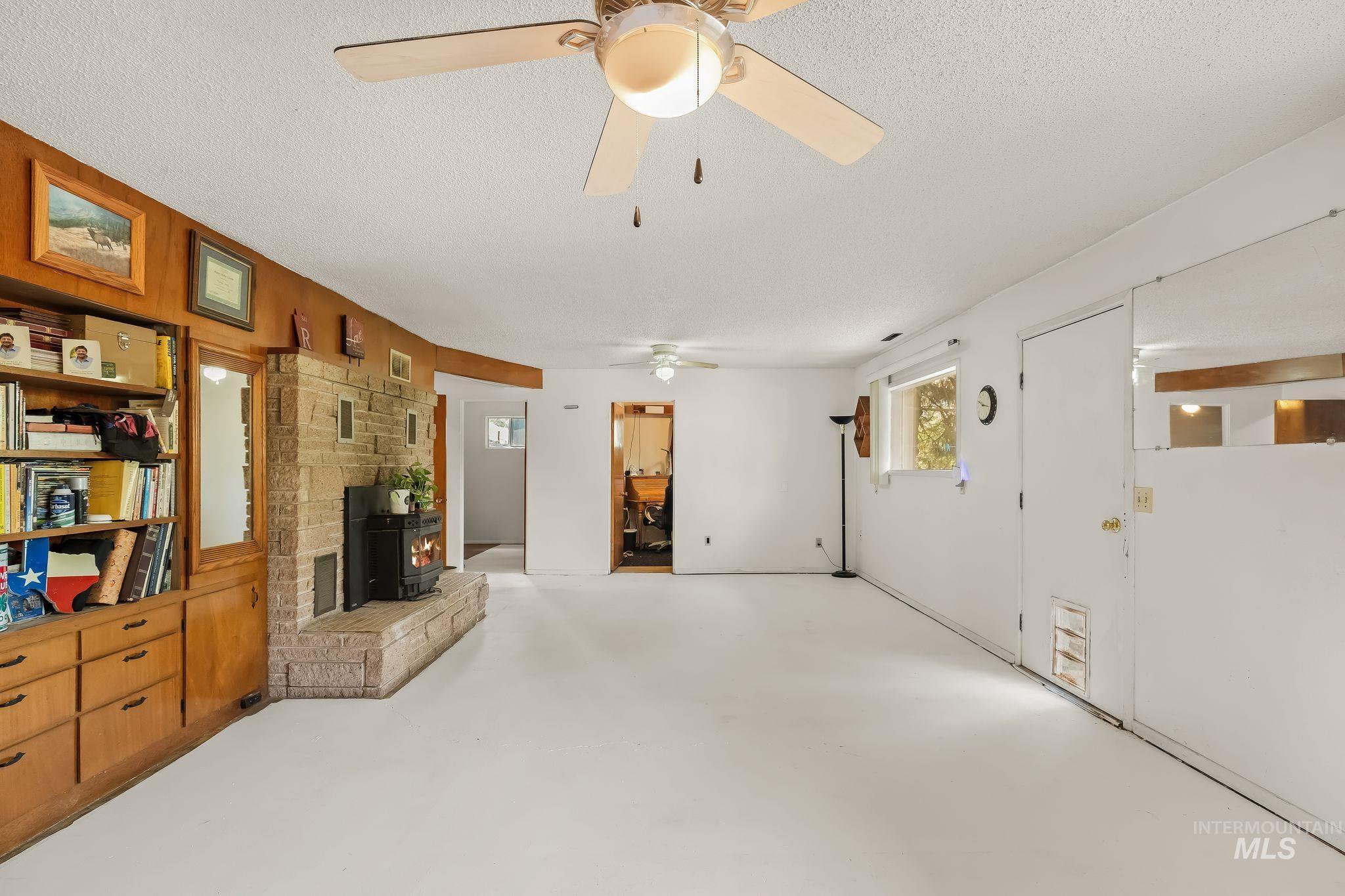 804 Pine Drive Heights, Orofino, Idaho 83544, 4 Bedrooms, 2 Bathrooms, Residential For Sale, Price $349,000,MLS 98997346