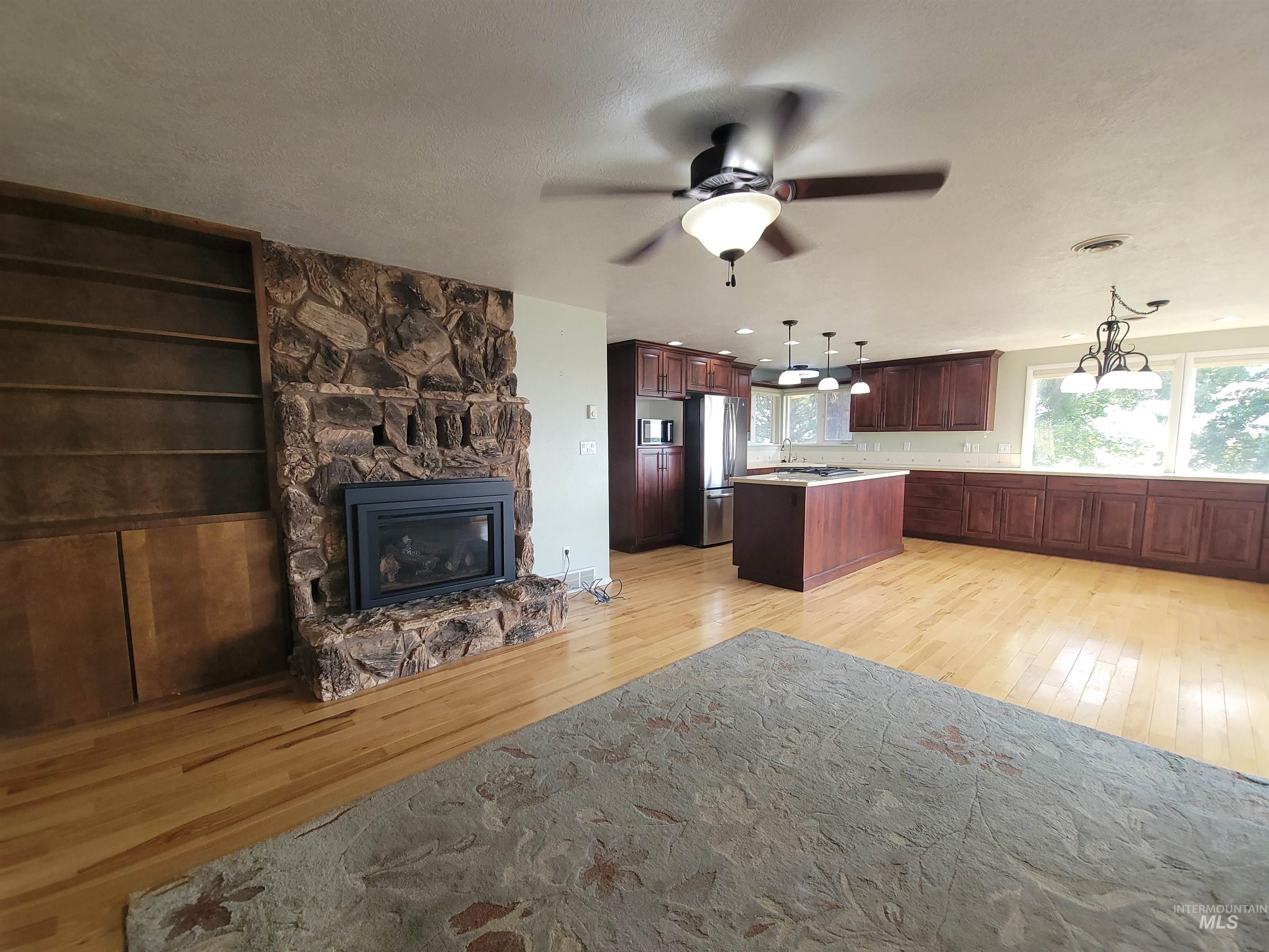16658 Sage Acres Ln, Caldwell, Idaho 83607, 4 Bedrooms, 2 Bathrooms, Residential For Sale, Price $650,000,MLS 98997347