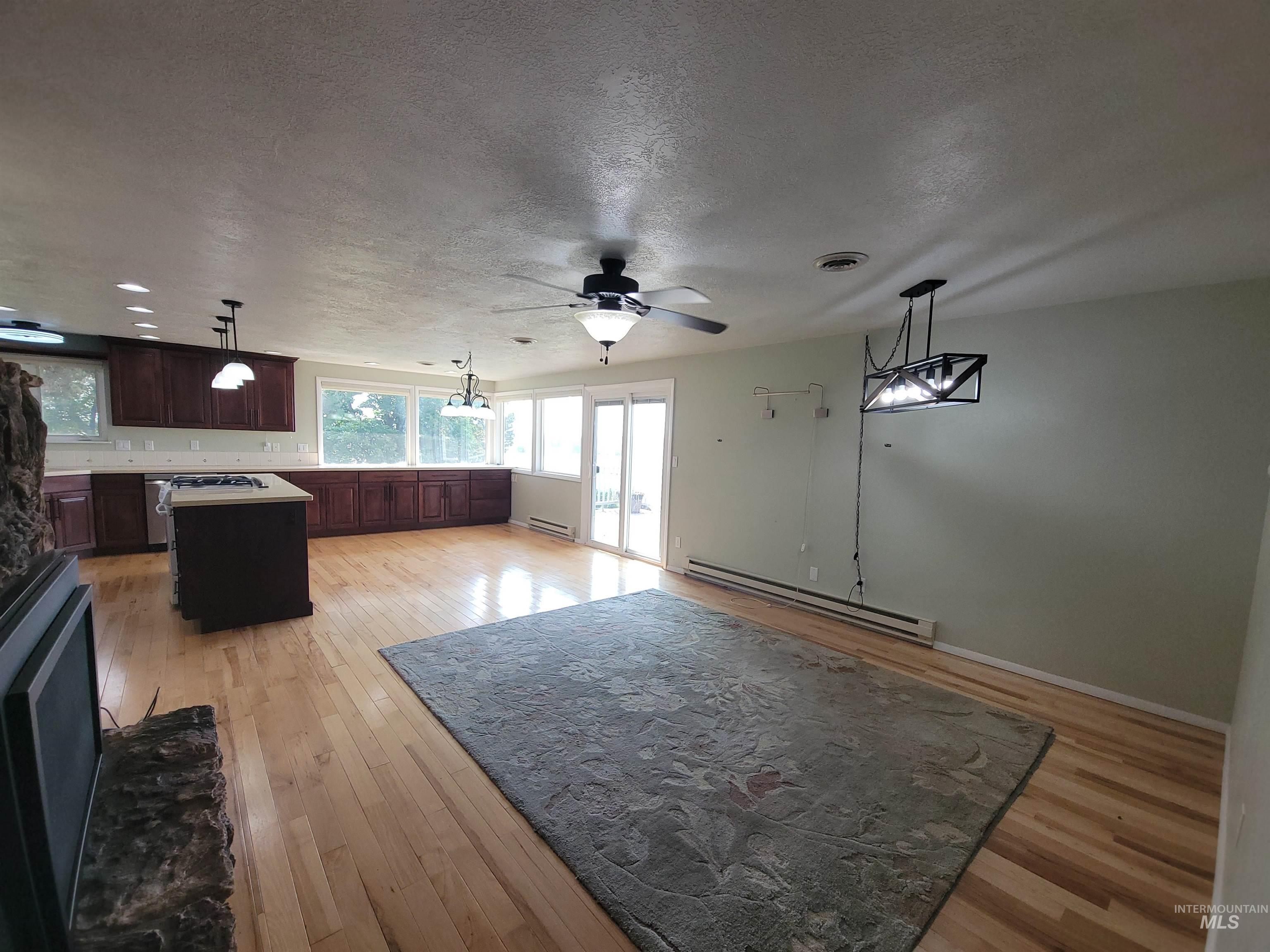 16658 Sage Acres Ln, Caldwell, Idaho 83607, 4 Bedrooms, 2.5 Bathrooms, Residential For Sale, Price $650,000, 98997347