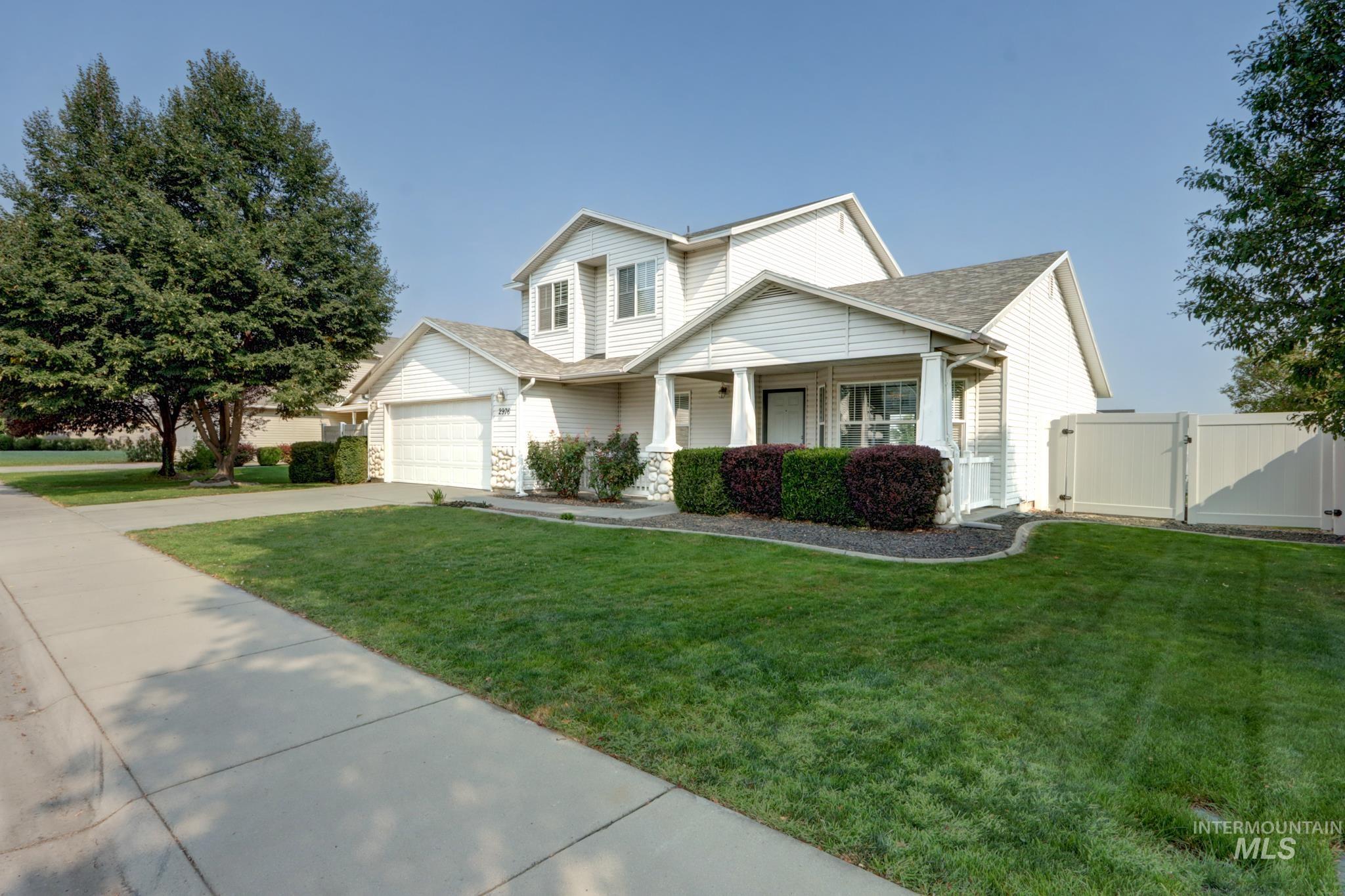 2976 W Wilder, Meridian, Idaho 83646, 4 Bedrooms, 2.5 Bathrooms, Residential For Sale, Price $469,000,MLS 98997349