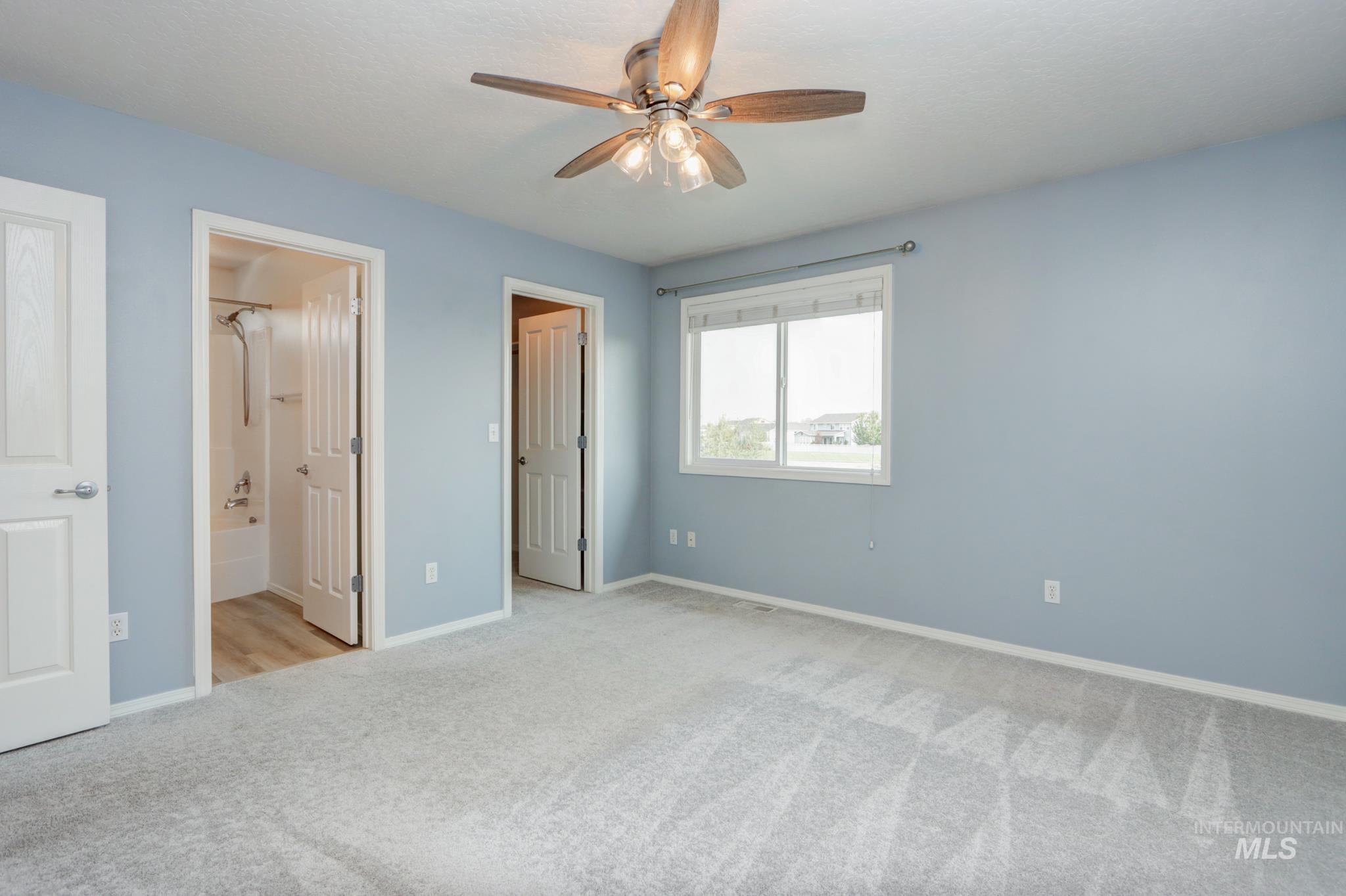 2976 W Wilder, Meridian, Idaho 83646, 4 Bedrooms, 2.5 Bathrooms, Residential For Sale, Price $469,000,MLS 98997349