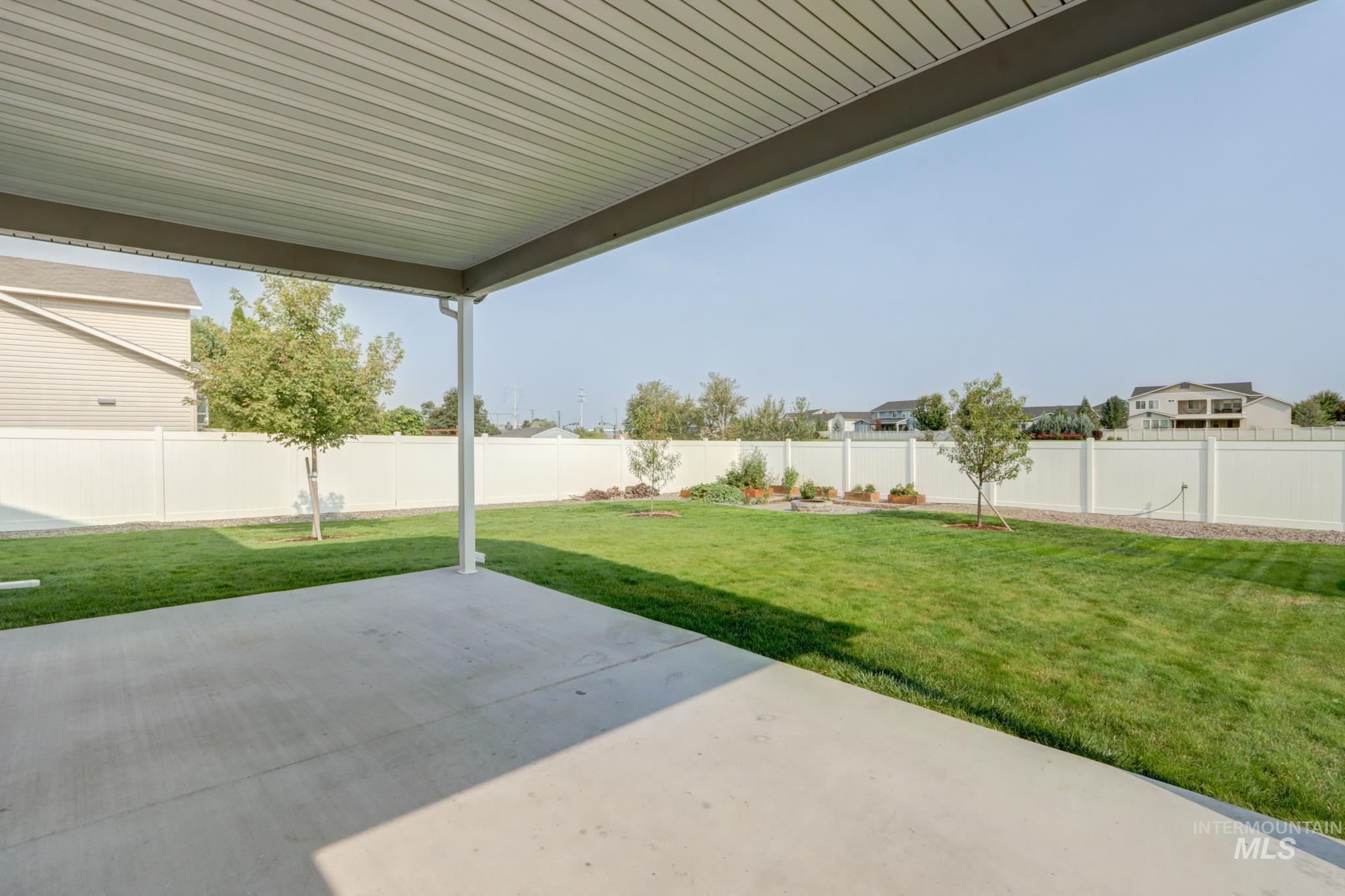2976 W Wilder, Meridian, Idaho 83646, 4 Bedrooms, 2.5 Bathrooms, Residential For Sale, Price $469,000,MLS 98997349