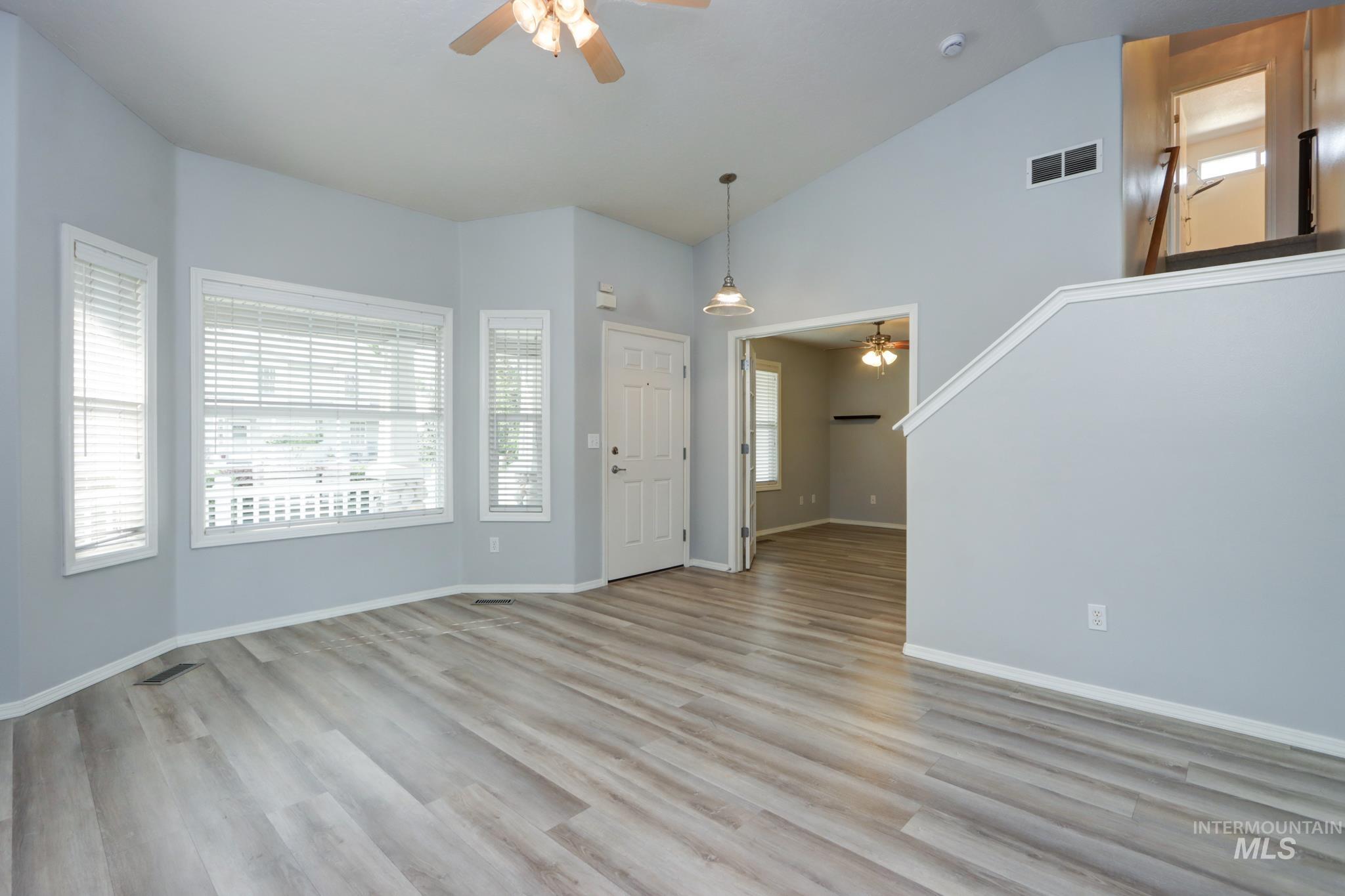2976 W Wilder, Meridian, Idaho 83646, 4 Bedrooms, 2.5 Bathrooms, Residential For Sale, Price $469,000,MLS 98997349