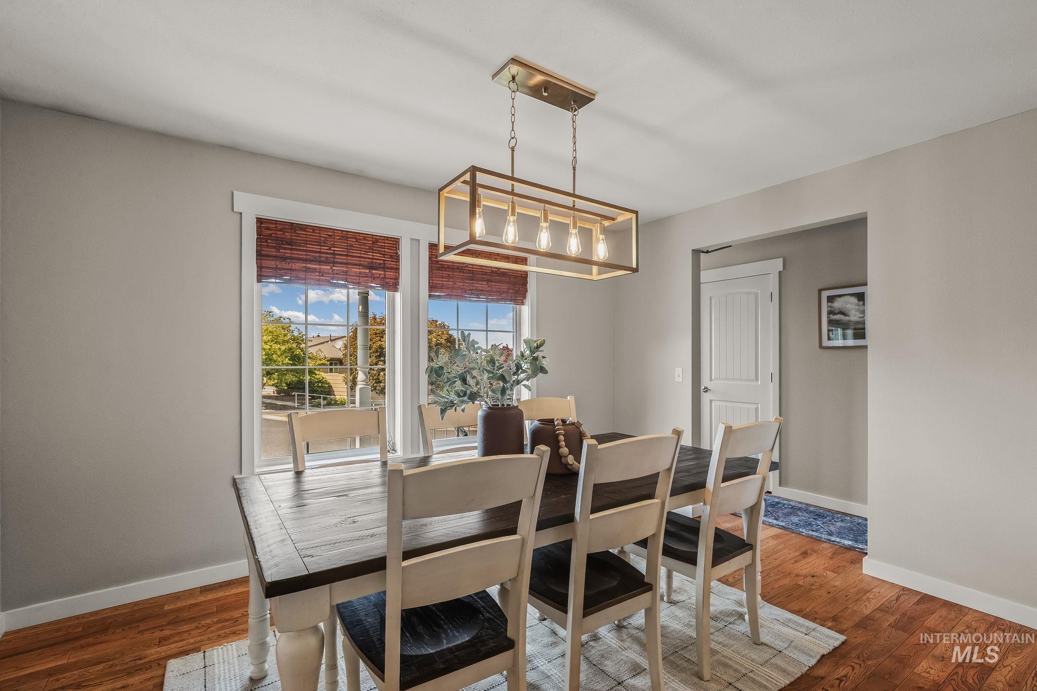 2901 Knollcrest Drive, Lewiston, Idaho 83501, 4 Bedrooms, 2.5 Bathrooms, Residential For Sale, Price $516,000,MLS 98997350