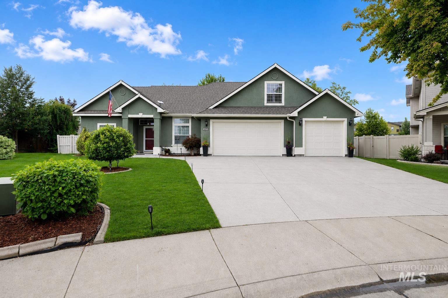 3471 E Beamer Court, Meridian, Idaho 83642, 4 Bedrooms, 3 Bathrooms, Residential For Sale, Price $649,900, 98997352