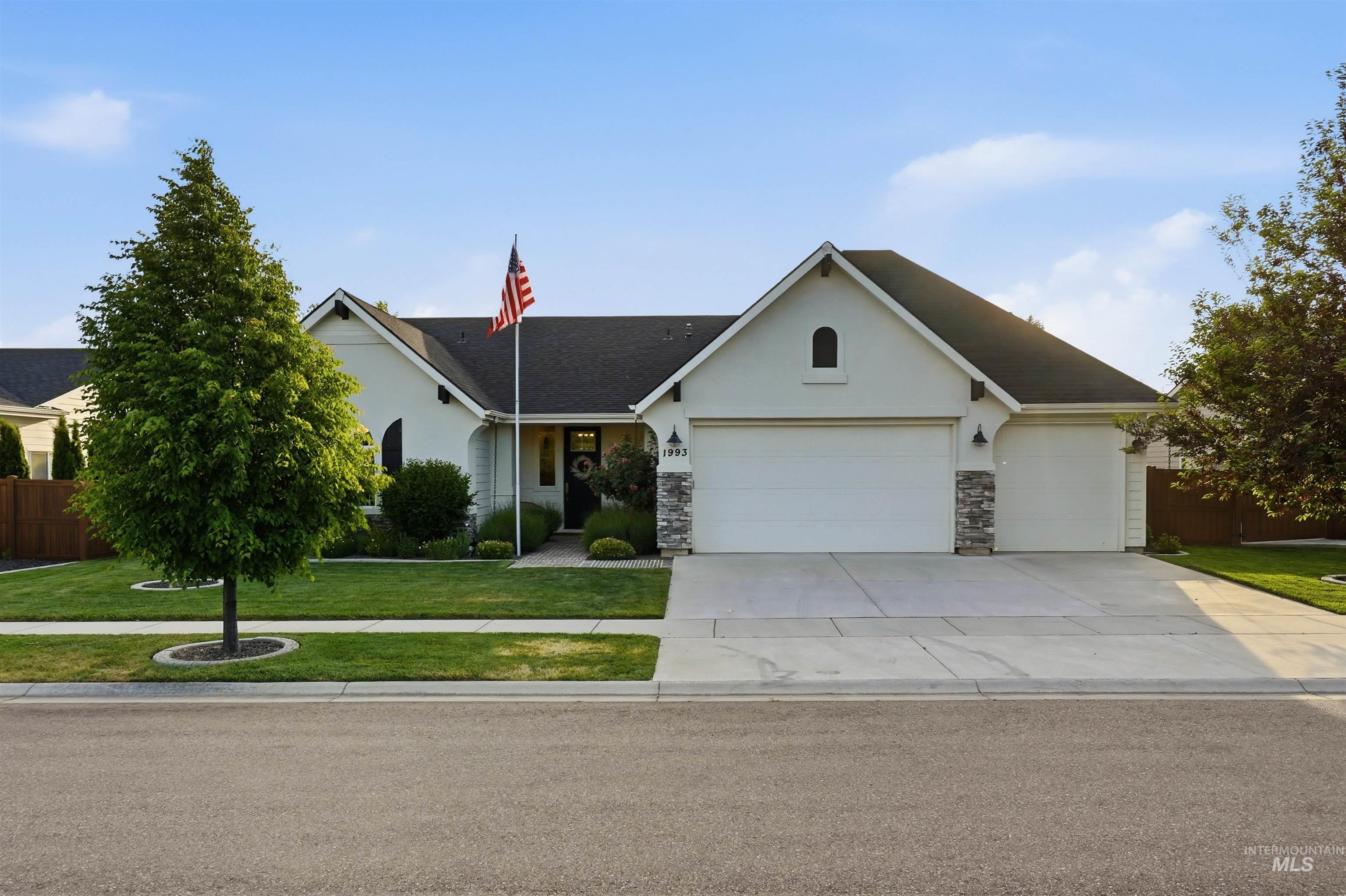 1993 N Foudy Ave, Eagle, Idaho 83616, 3 Bedrooms, 2.5 Bathrooms, Residential For Sale, Price $725,000,MLS 98997354