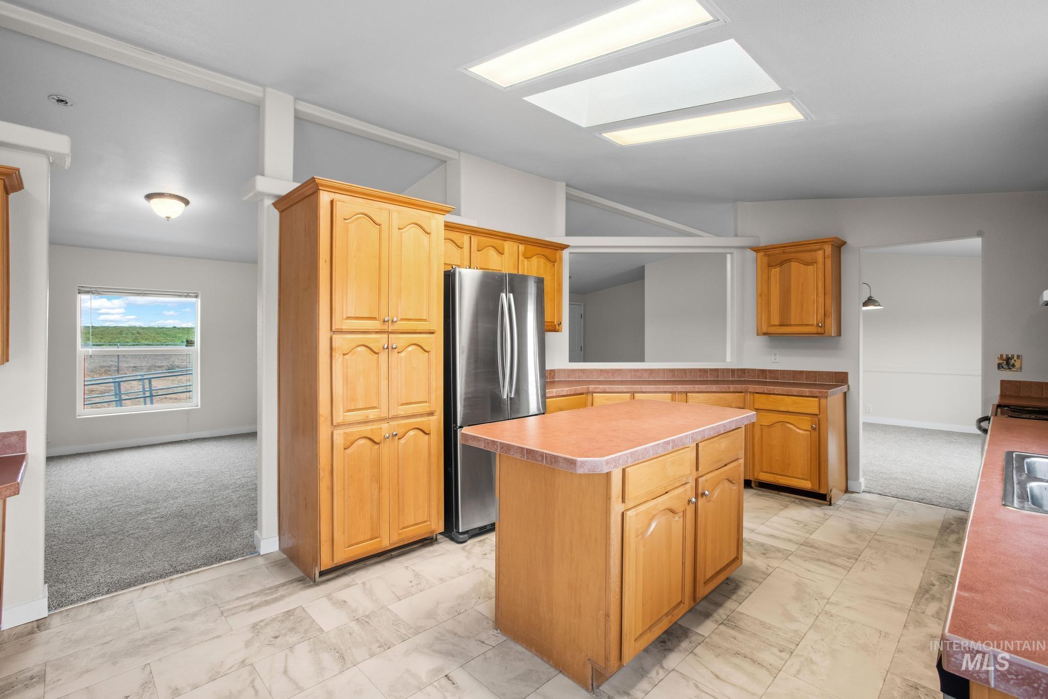 15190 Oasis Rd, Caldwell, Idaho 83607, 3 Bedrooms, 2 Bathrooms, Residential For Sale, Price $349,900,MLS 98997357
