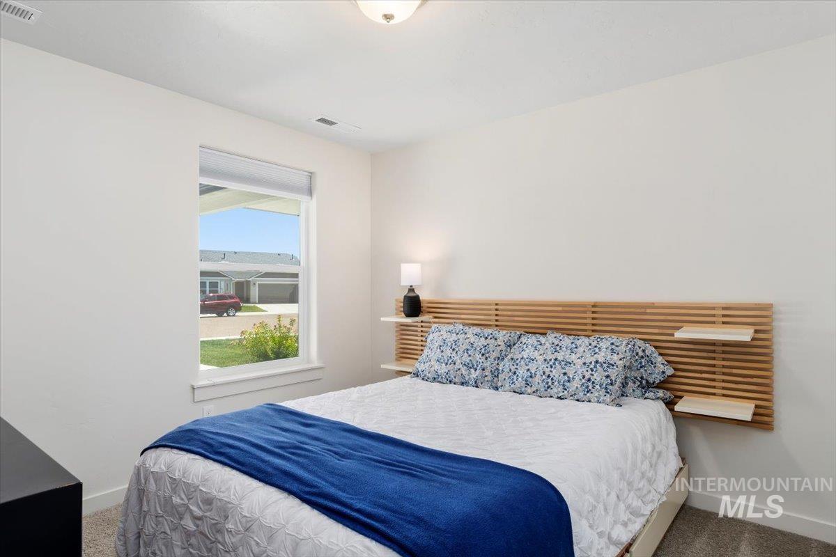4712 Seeley Lake Ave, Caldwell, Idaho 83607, 3 Bedrooms, 2 Bathrooms, Residential For Sale, Price $379,900,MLS 98997358