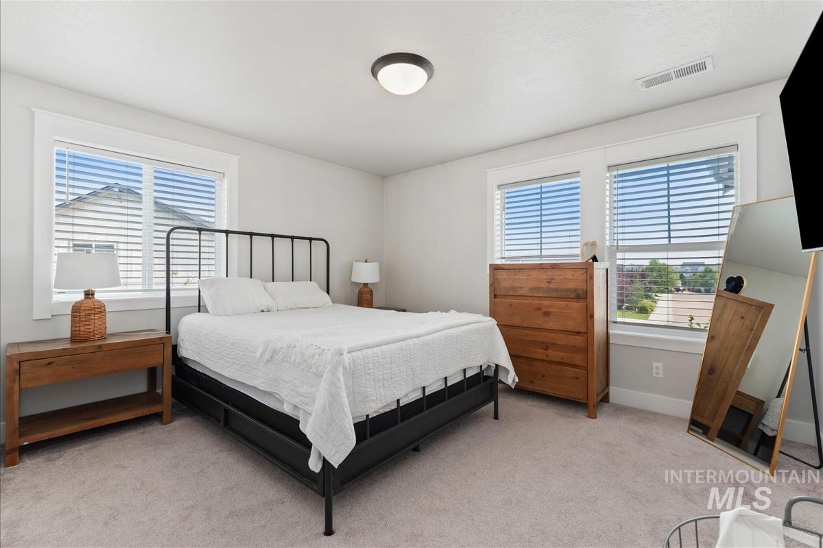 2251 N Garnet Creek Ave, Star, Idaho 83669, 4 Bedrooms, 2.5 Bathrooms, Residential For Sale, Price $714,900, 98997360