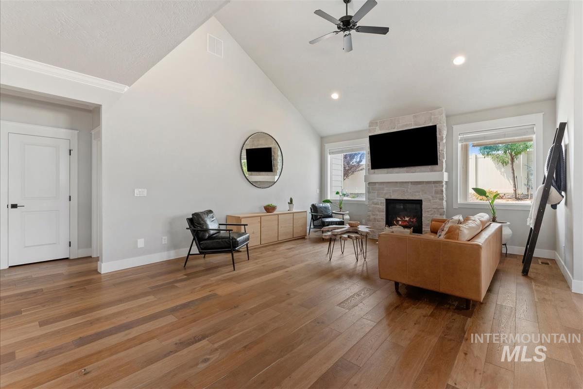 2251 N Garnet Creek Ave, Star, Idaho 83669, 4 Bedrooms, 2.5 Bathrooms, Residential For Sale, Price $714,900, 98997360