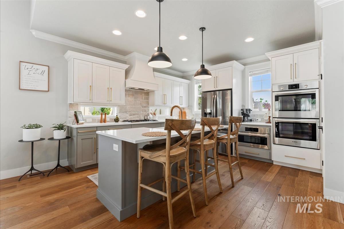 2251 N Garnet Creek Ave, Star, Idaho 83669, 4 Bedrooms, 2.5 Bathrooms, Residential For Sale, Price $714,900, 98997360