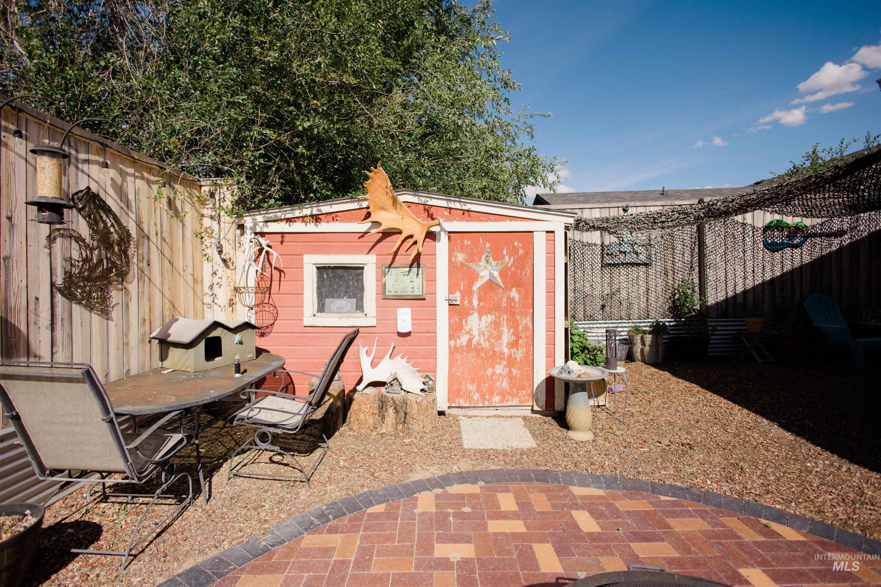 1760 Peregrine Drive, Mountain Home, Idaho 83647, 3 Bedrooms, 2 Bathrooms, Residential For Sale, Price $349,000,MLS 98997361