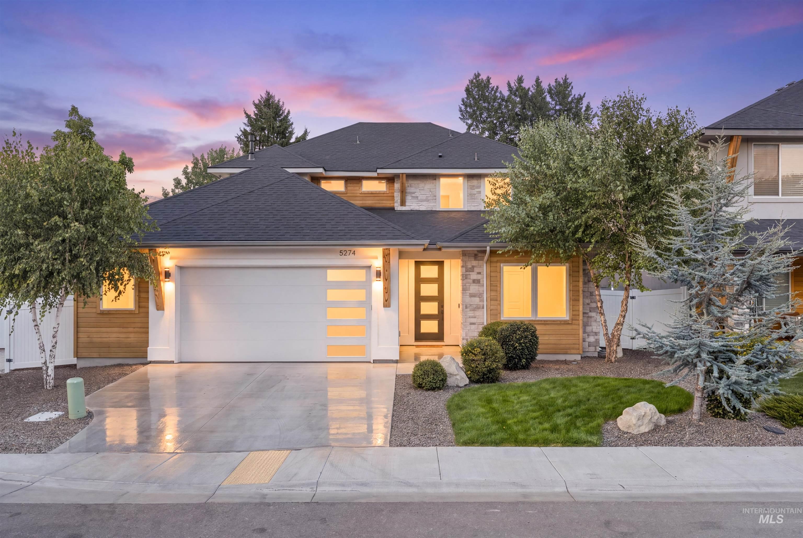 5274 N Cengotita Ln, Boise, Idaho 83703, 5 Bedrooms, 2.5 Bathrooms, Residential For Sale, Price $1,079,900,MLS 98997363