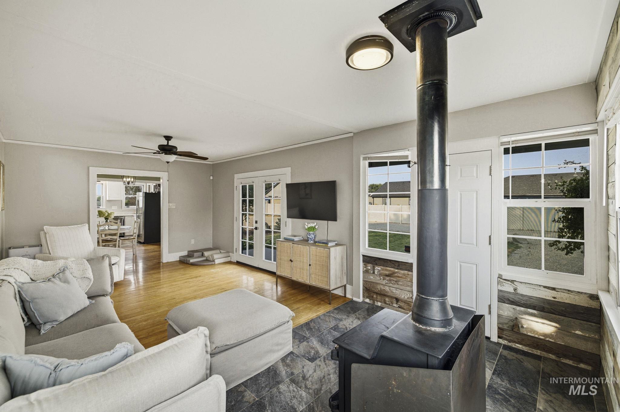 4511 Marble Front Rd., Caldwell, Idaho 83605, 4 Bedrooms, 2 Bathrooms, Residential For Sale, Price $600,000, 98997364