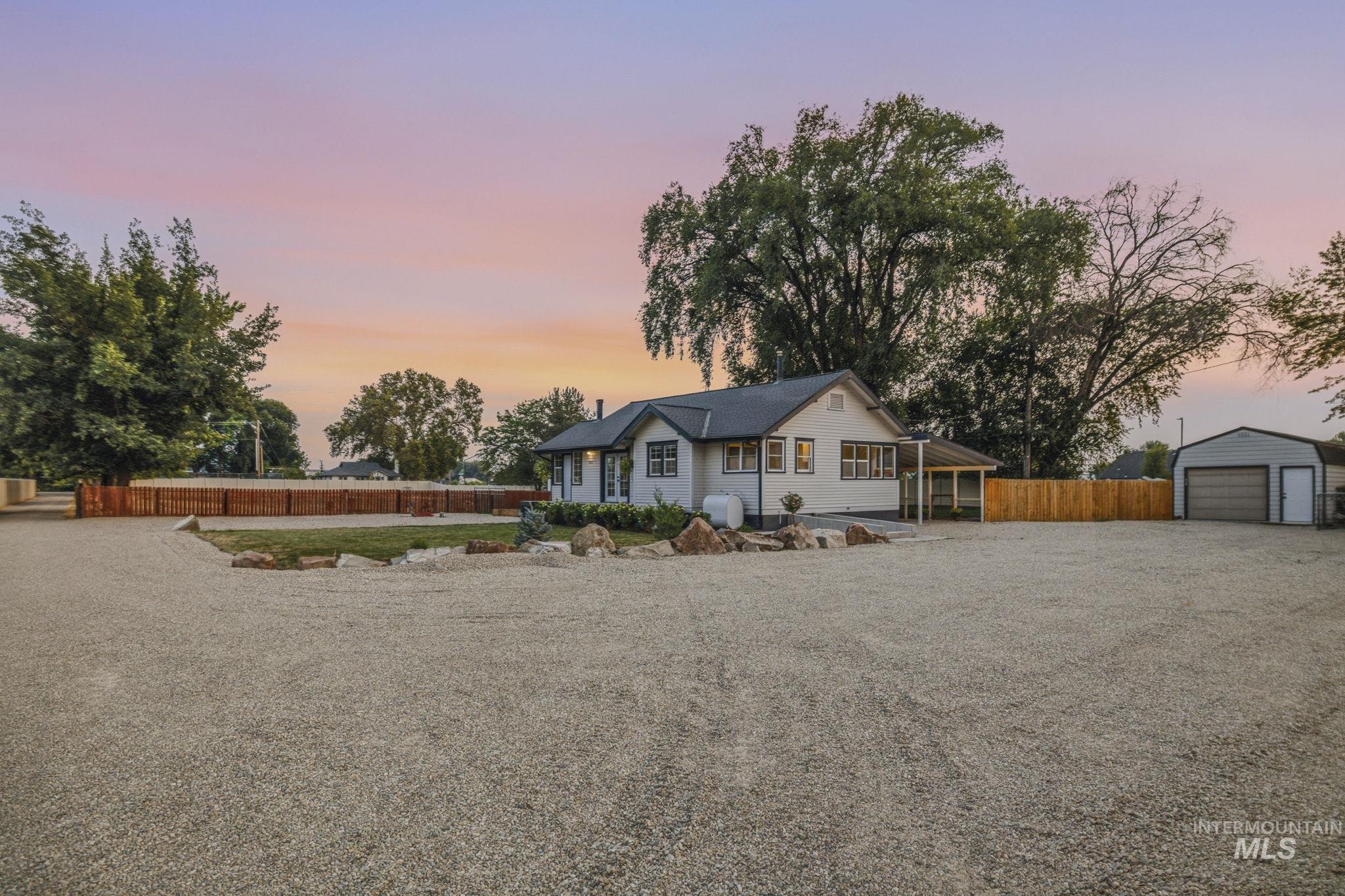 4511 Marble Front Rd., Caldwell, Idaho 83605, 4 Bedrooms, 2 Bathrooms, Residential For Sale, Price $600,000, 98997364