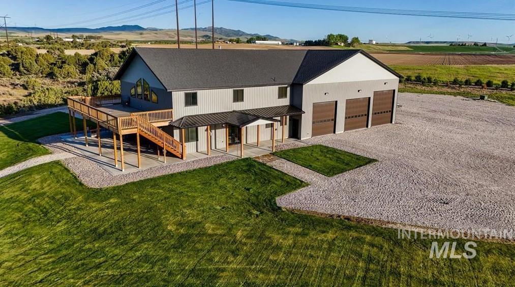 305 Snake River Drive, American Falls, Idaho 83211, 3 Bedrooms, 3 Bathrooms, Residential For Sale, Price $2,290,000,MLS 98997368