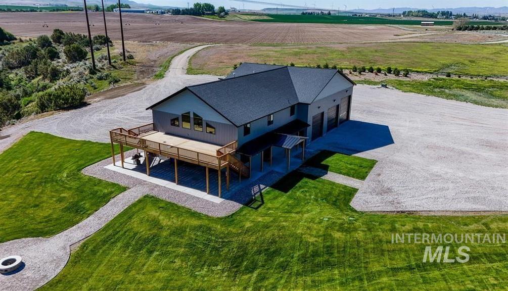 305 Snake River Drive, American Falls, Idaho 83211, 3 Bedrooms, 3 Bathrooms, Residential For Sale, Price $2,290,000,MLS 98997368