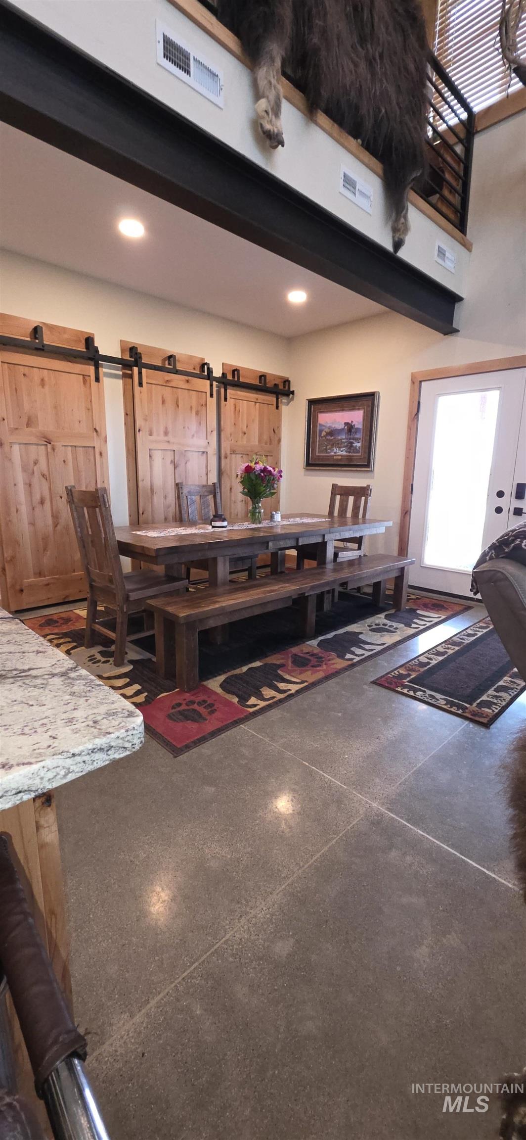 305 Snake River Drive, American Falls, Idaho 83211, 3 Bedrooms, 3 Bathrooms, Residential For Sale, Price $2,290,000,MLS 98997368