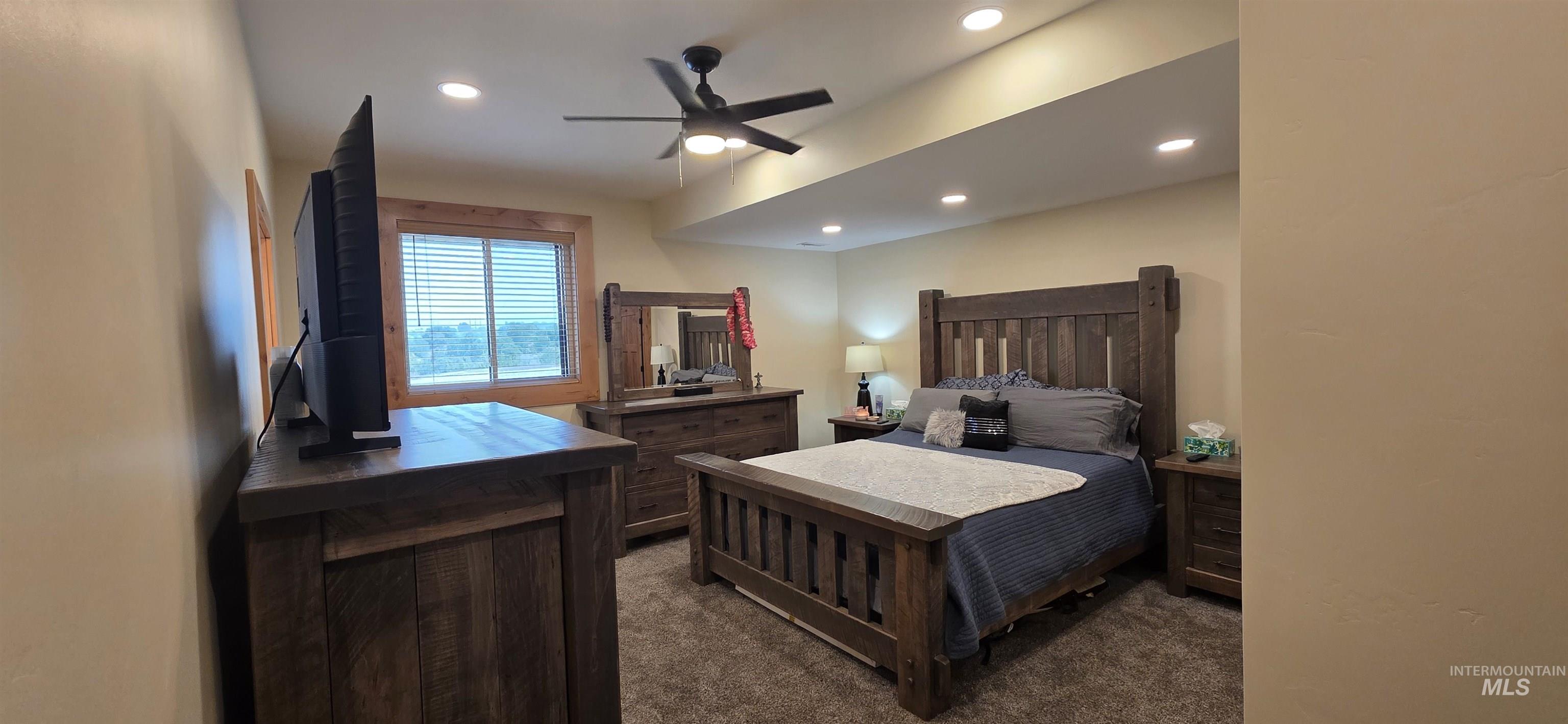 305 Snake River Drive, American Falls, Idaho 83211, 3 Bedrooms, 3 Bathrooms, Residential For Sale, Price $2,290,000,MLS 98997368