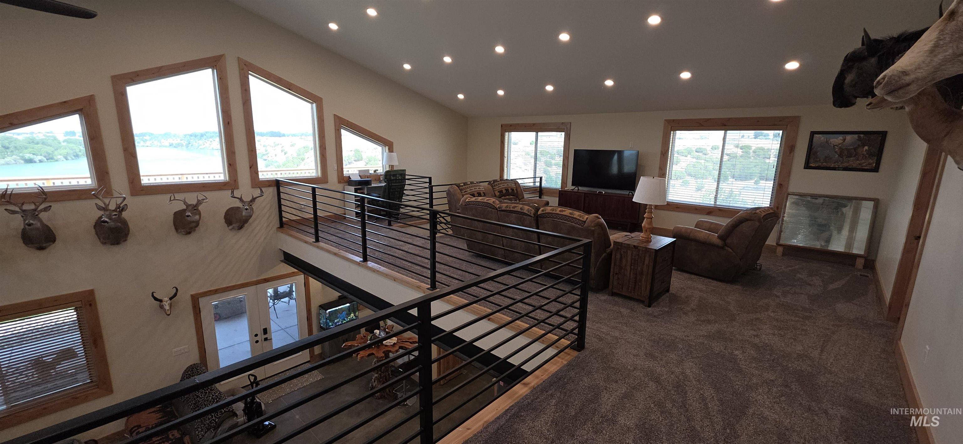 305 Snake River Drive, American Falls, Idaho 83211, 3 Bedrooms, 3 Bathrooms, Residential For Sale, Price $2,290,000,MLS 98997368