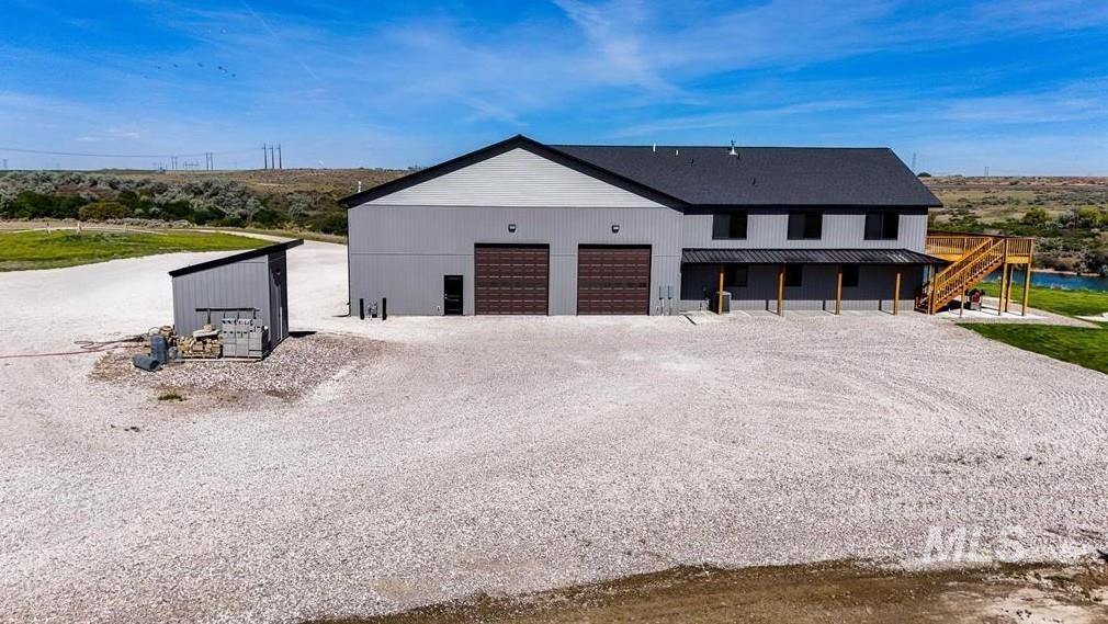 305 Snake River Drive, American Falls, Idaho 83211, 3 Bedrooms, 3 Bathrooms, Residential For Sale, Price $2,290,000,MLS 98997368