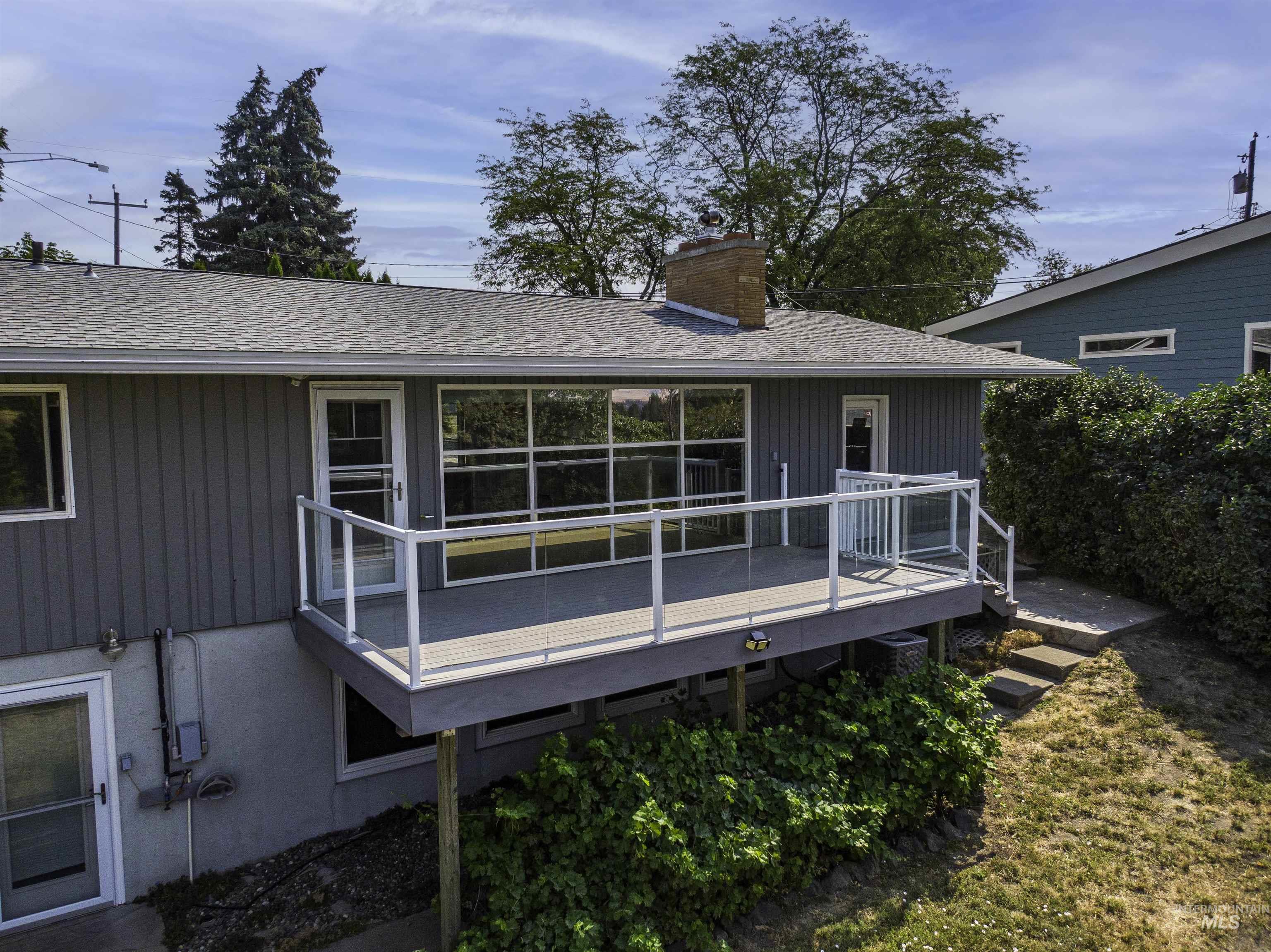 1395 Walenta Dr, Moscow, Idaho 83843, 4 Bedrooms, 3 Bathrooms, Residential For Sale, Price $685,000, 98997372
