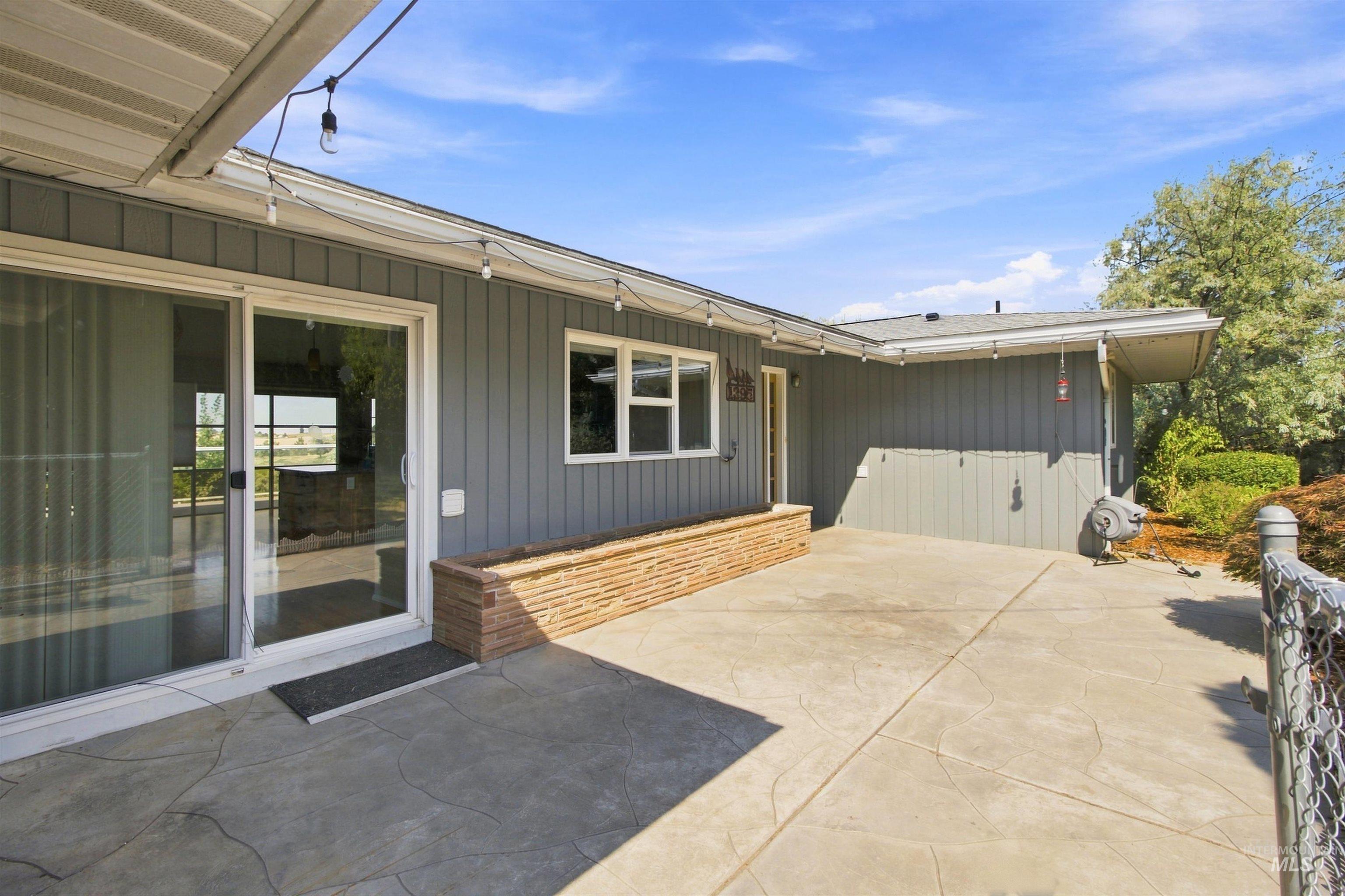 1395 Walenta Dr, Moscow, Idaho 83843, 4 Bedrooms, 3 Bathrooms, Residential For Sale, Price $685,000, 98997372