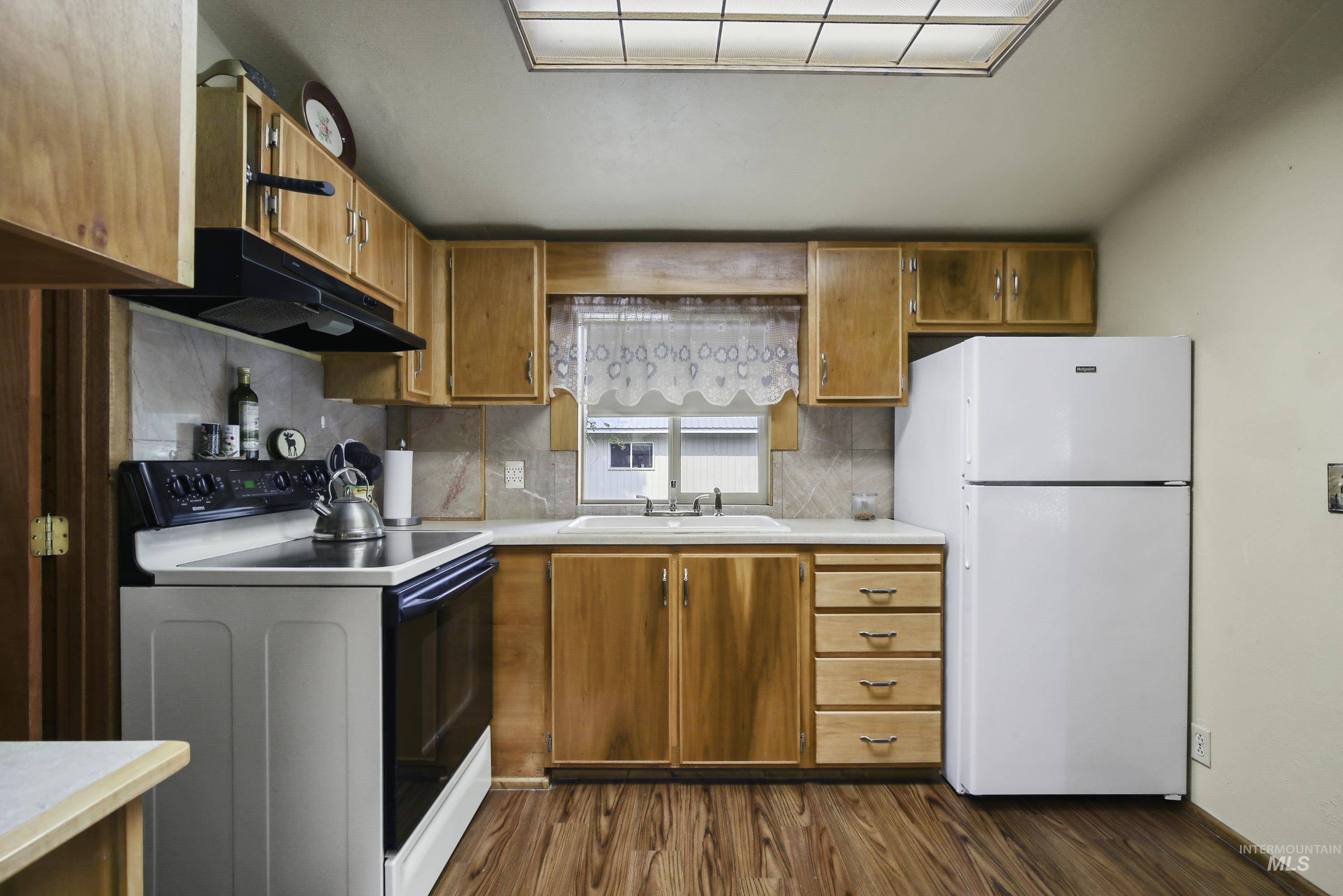 39878 Waha Glen Road, Lewiston, Idaho 83501, 1 Bedroom, 1 Bathroom, Residential For Sale, Price $340,000,MLS 98997374