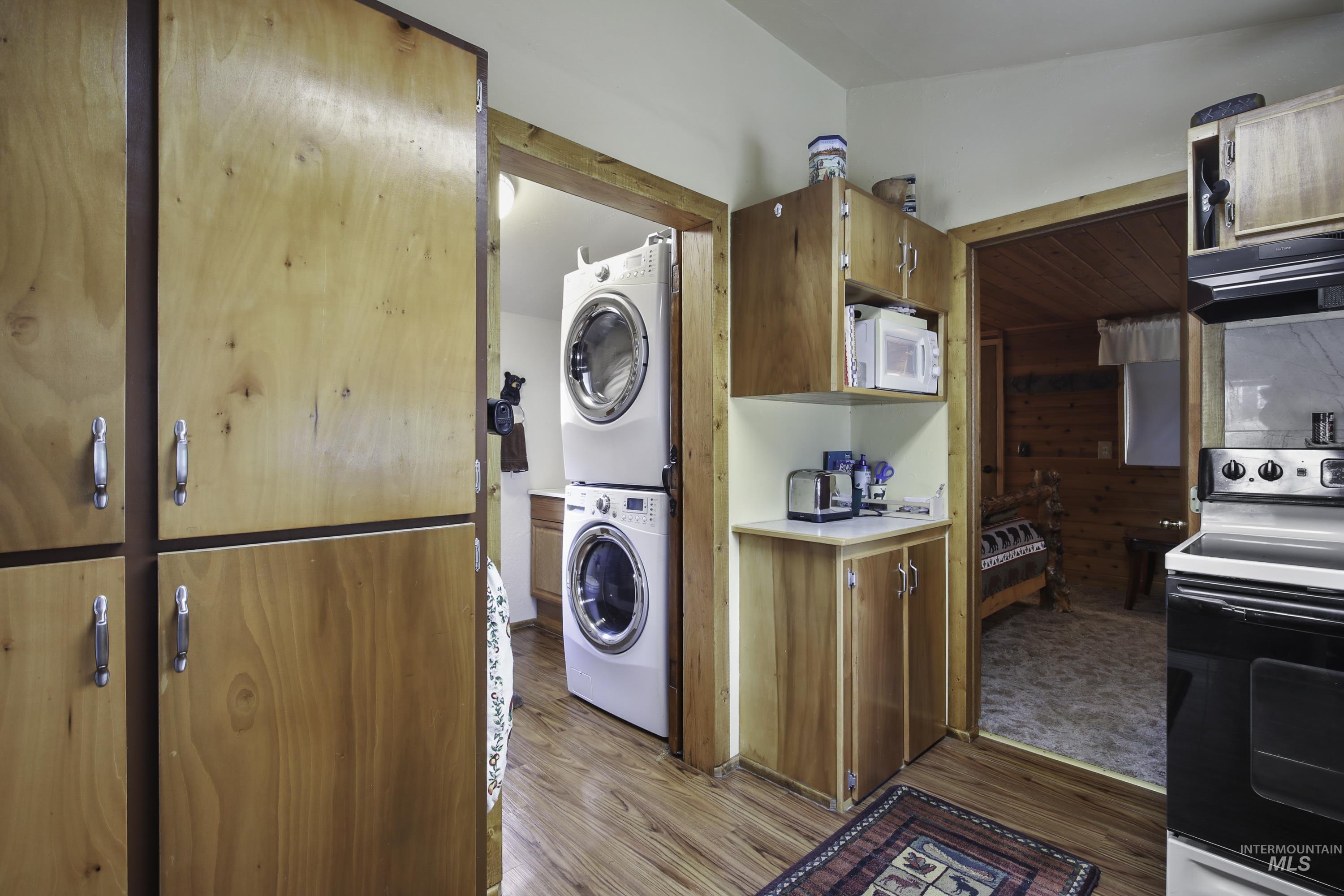 39878 Waha Glen Road, Lewiston, Idaho 83501, 1 Bedroom, 1 Bathroom, Residential For Sale, Price $340,000,MLS 98997374