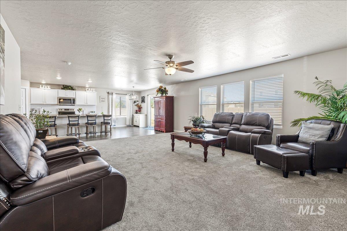 7730 E Rogue Dr, Nampa, Idaho 83687, 4 Bedrooms, 3 Bathrooms, Residential For Sale, Price $539,900, 98997375