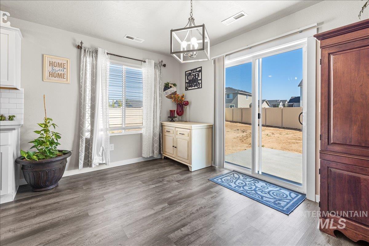 7730 E Rogue Dr, Nampa, Idaho 83687, 4 Bedrooms, 3 Bathrooms, Residential For Sale, Price $539,900, 98997375