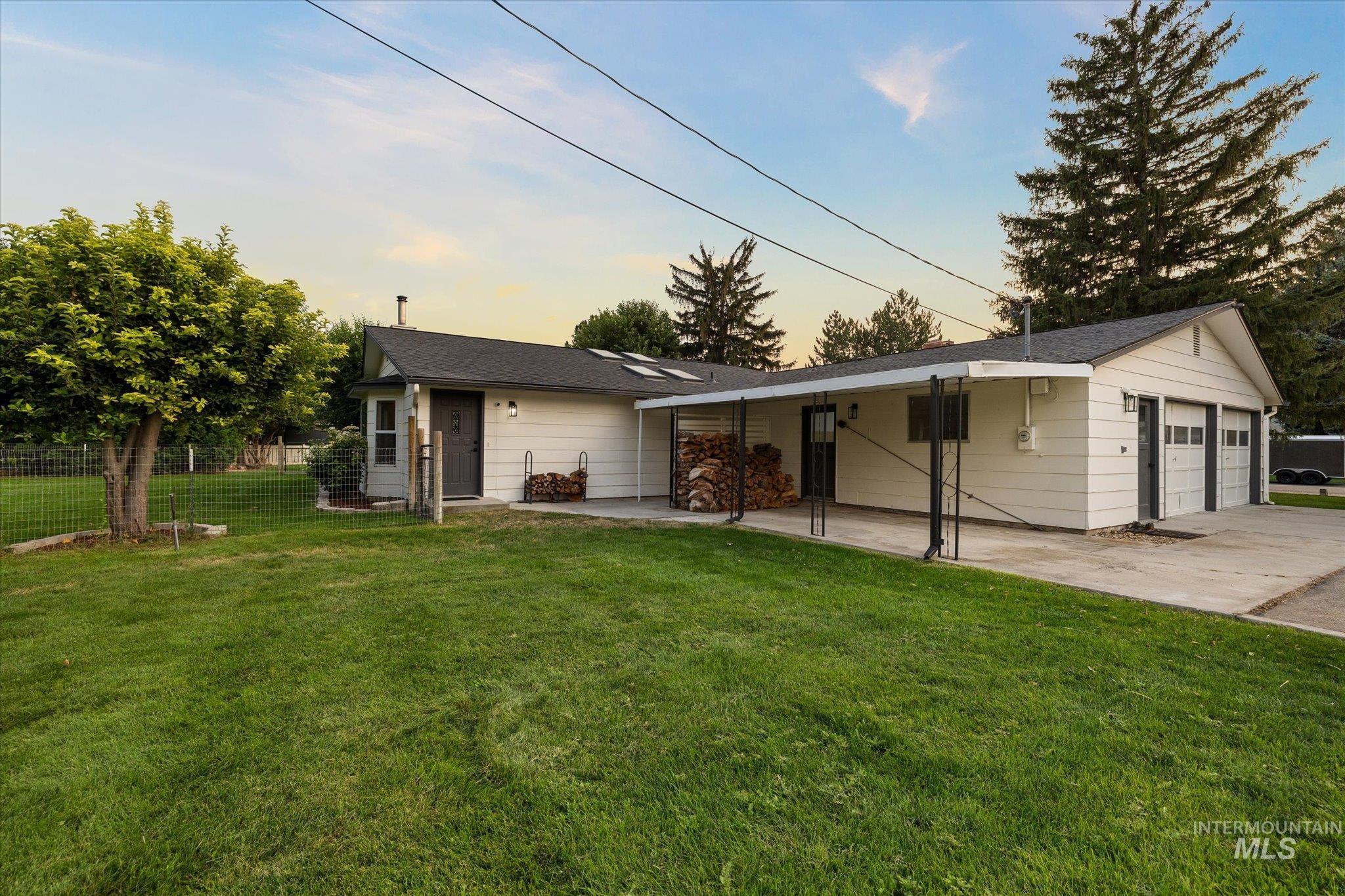 20 N Jefferson St, Nampa, Idaho 83651, 3 Bedrooms, 2.5 Bathrooms, Residential For Sale, Price $564,900, 98997379