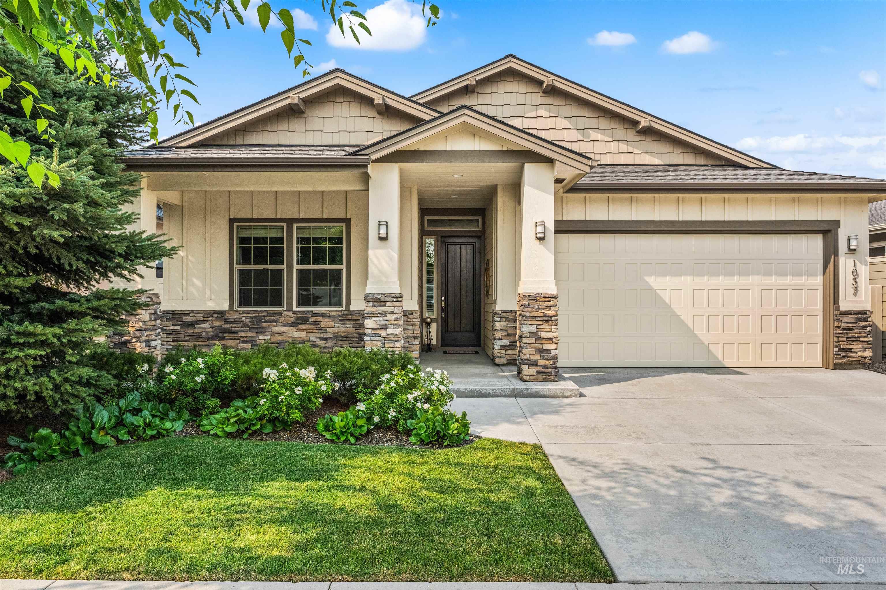 1037 E Radiant Ridge Dr., Meridian, Idaho 83642, 3 Bedrooms, 2 Bathrooms, Residential For Sale, Price $549,990, 98997380
