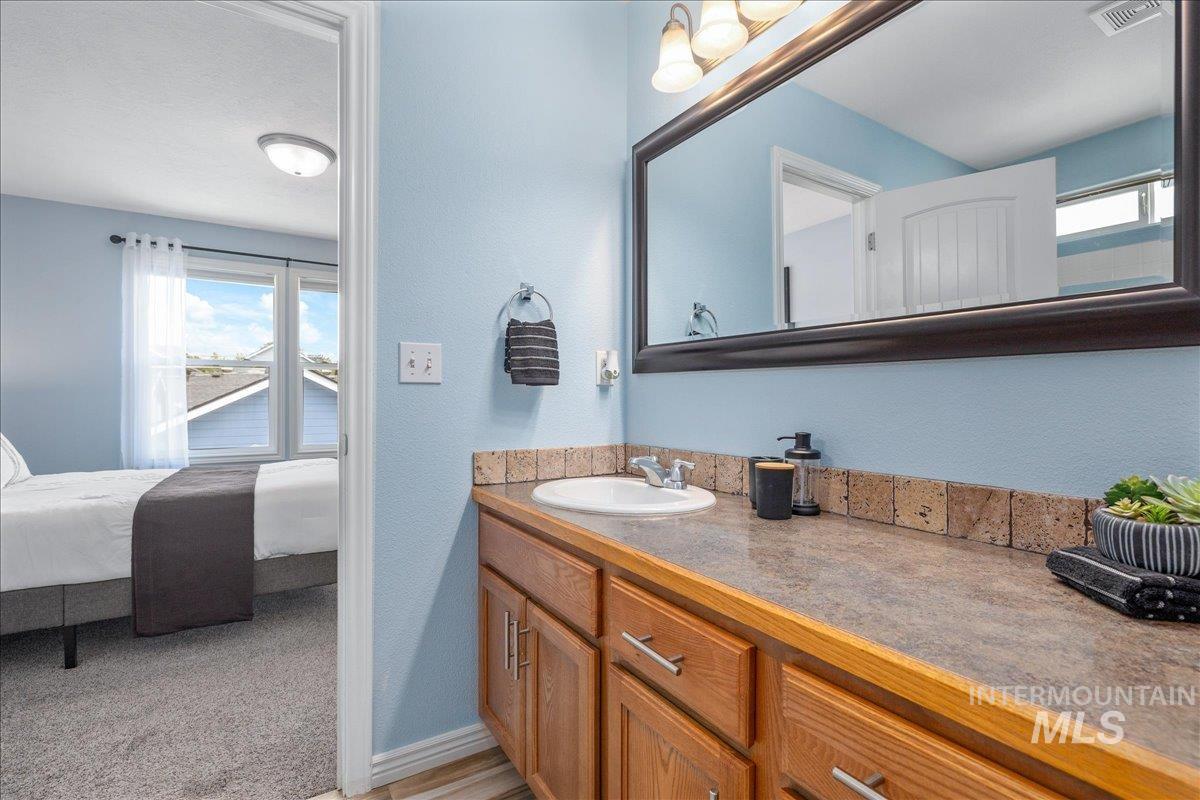 1624 S Colorado St, Boise, Idaho 83706, 4 Bedrooms, 3.5 Bathrooms, Residential For Sale, Price $620,000,MLS 98997381