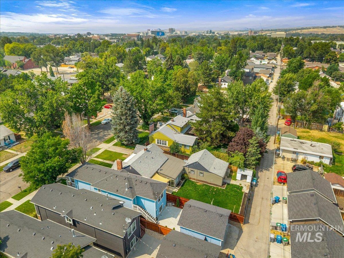 1624 S Colorado St, Boise, Idaho 83706, 4 Bedrooms, 3.5 Bathrooms, Residential For Sale, Price $620,000,MLS 98997381