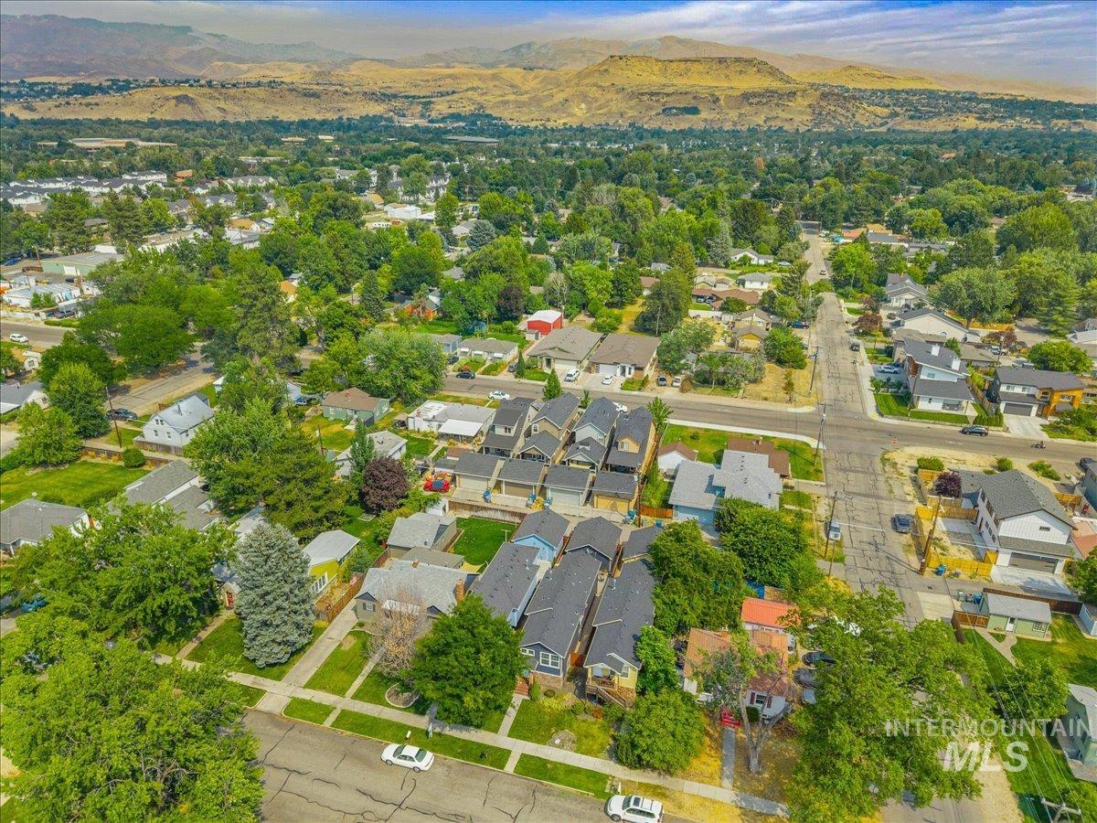 1624 S Colorado St, Boise, Idaho 83706, 4 Bedrooms, 3.5 Bathrooms, Residential For Sale, Price $620,000,MLS 98997381