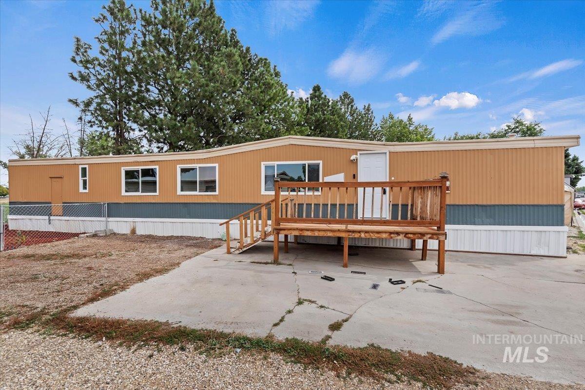 314 W Cherry Ln, Meridian, Idaho 83642, 3 Bedrooms, 1 Bathroom, Residential For Sale, Price $98,000,MLS 98997383