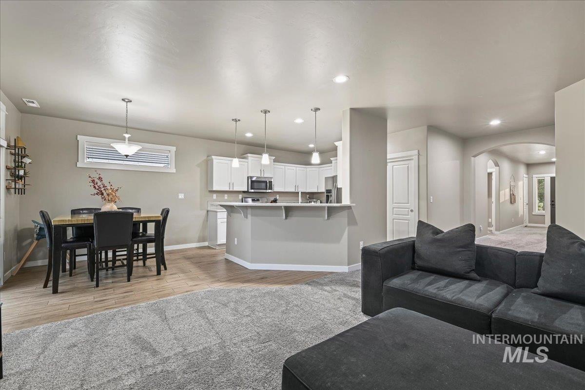 3758 S El Rio Ave, Boise, Idaho 83709, 3 Bedrooms, 2 Bathrooms, Residential For Sale, Price $485,000, 98997384