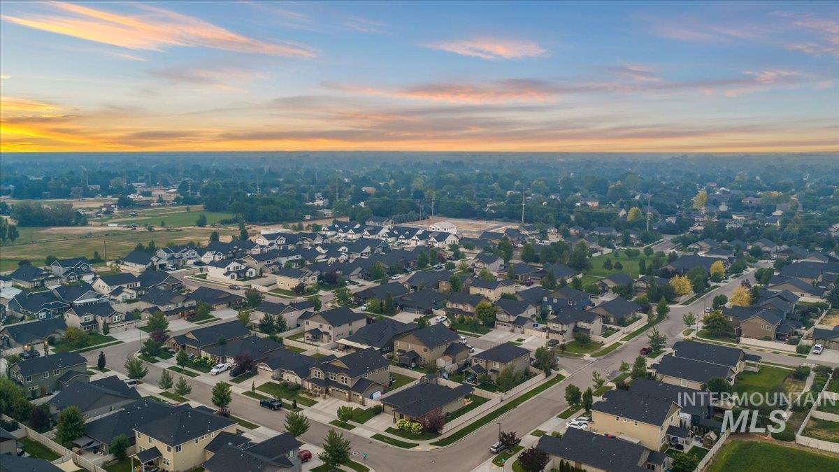 3758 S El Rio Ave, Boise, Idaho 83709, 3 Bedrooms, 2 Bathrooms, Residential For Sale, Price $485,000, 98997384