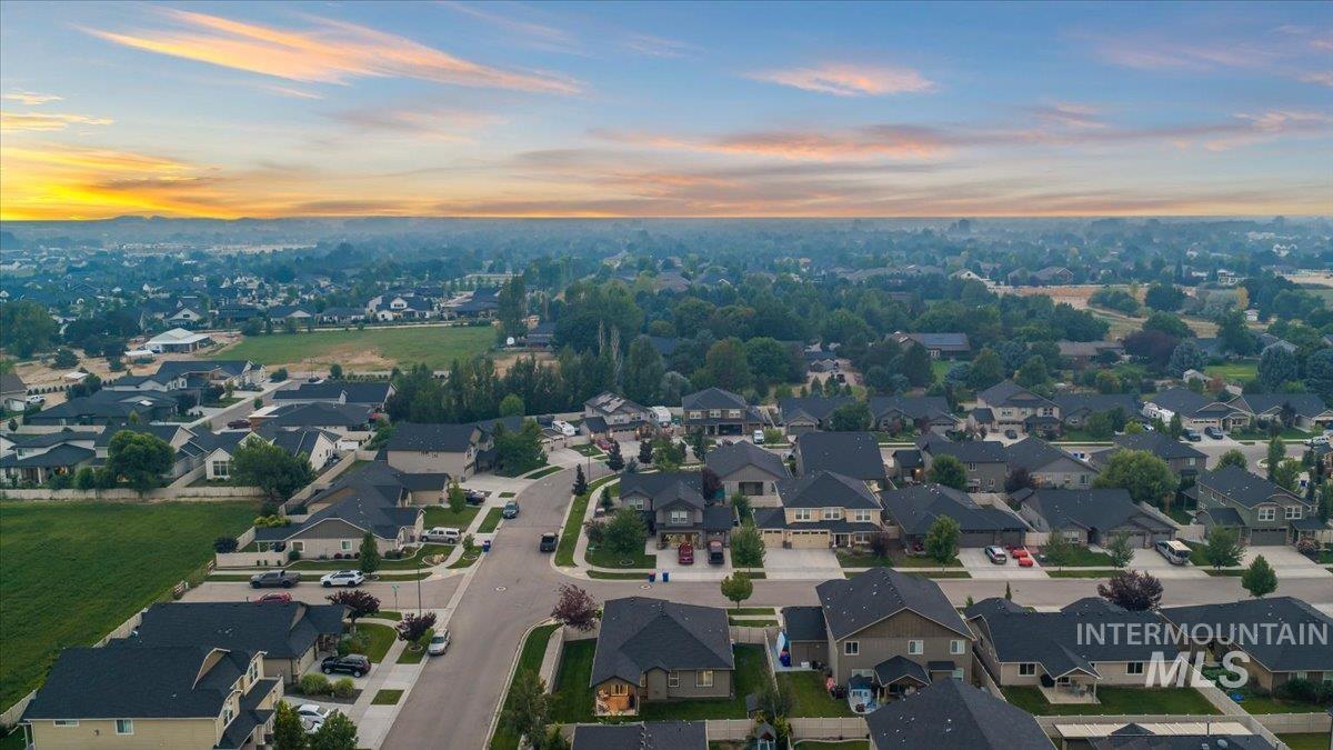 3758 S El Rio Ave, Boise, Idaho 83709, 3 Bedrooms, 2 Bathrooms, Residential For Sale, Price $485,000, 98997384